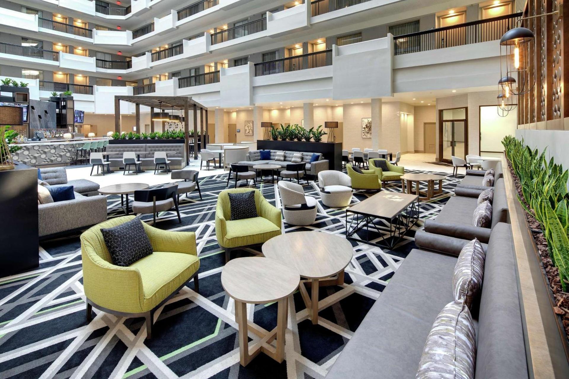 Embassy Suites by Hilton Atlanta Perimeter Center photo 6