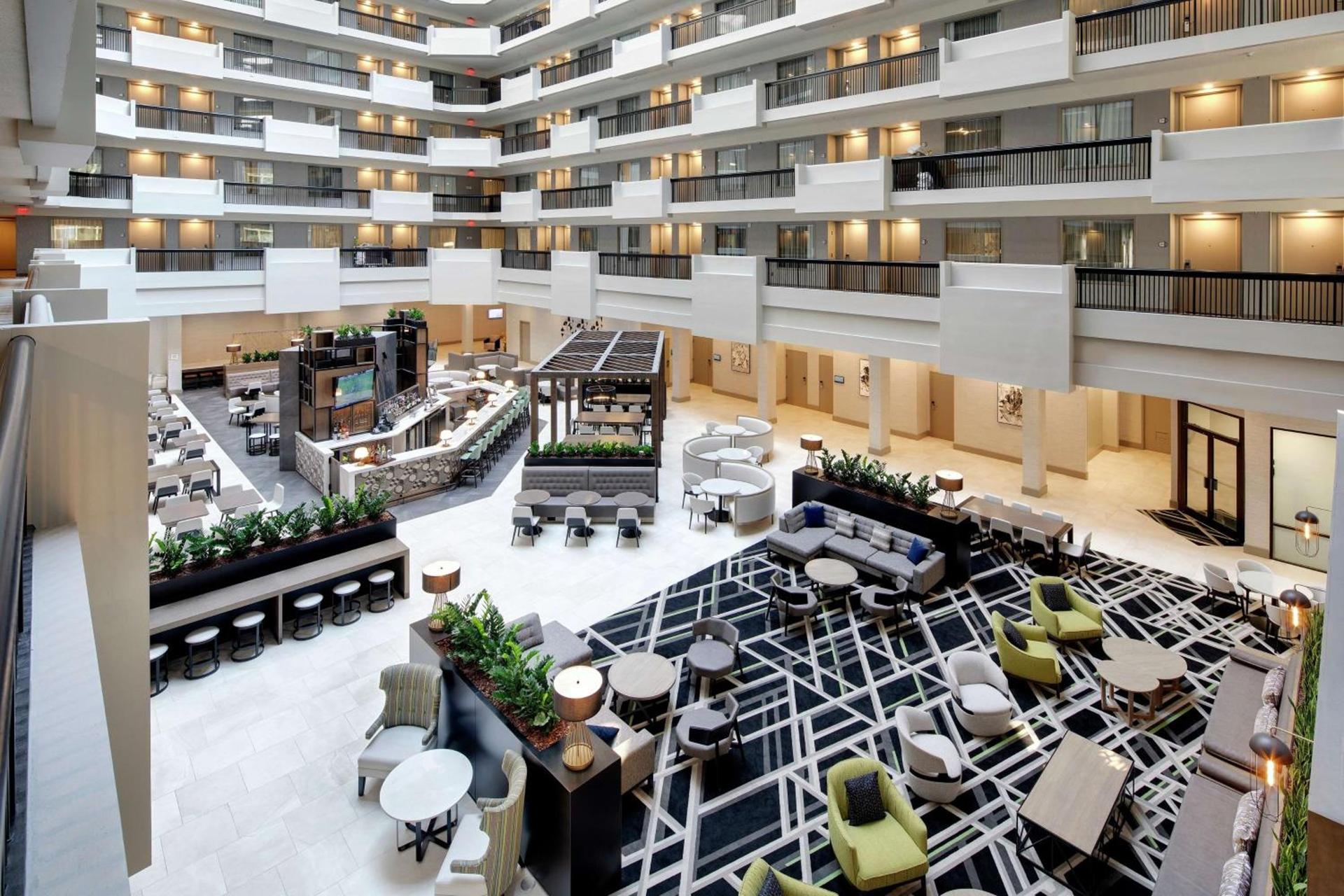 Embassy Suites by Hilton Atlanta Perimeter Center photo 7