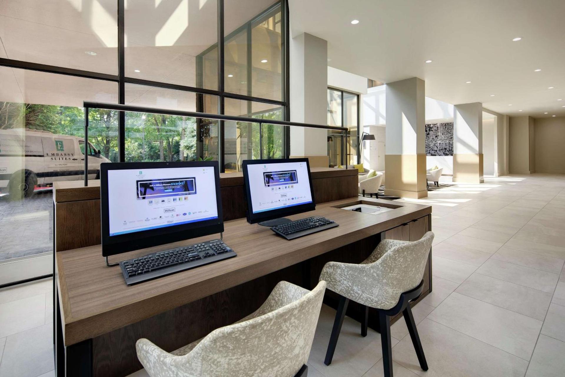 Embassy Suites by Hilton Atlanta Perimeter Center photo 57