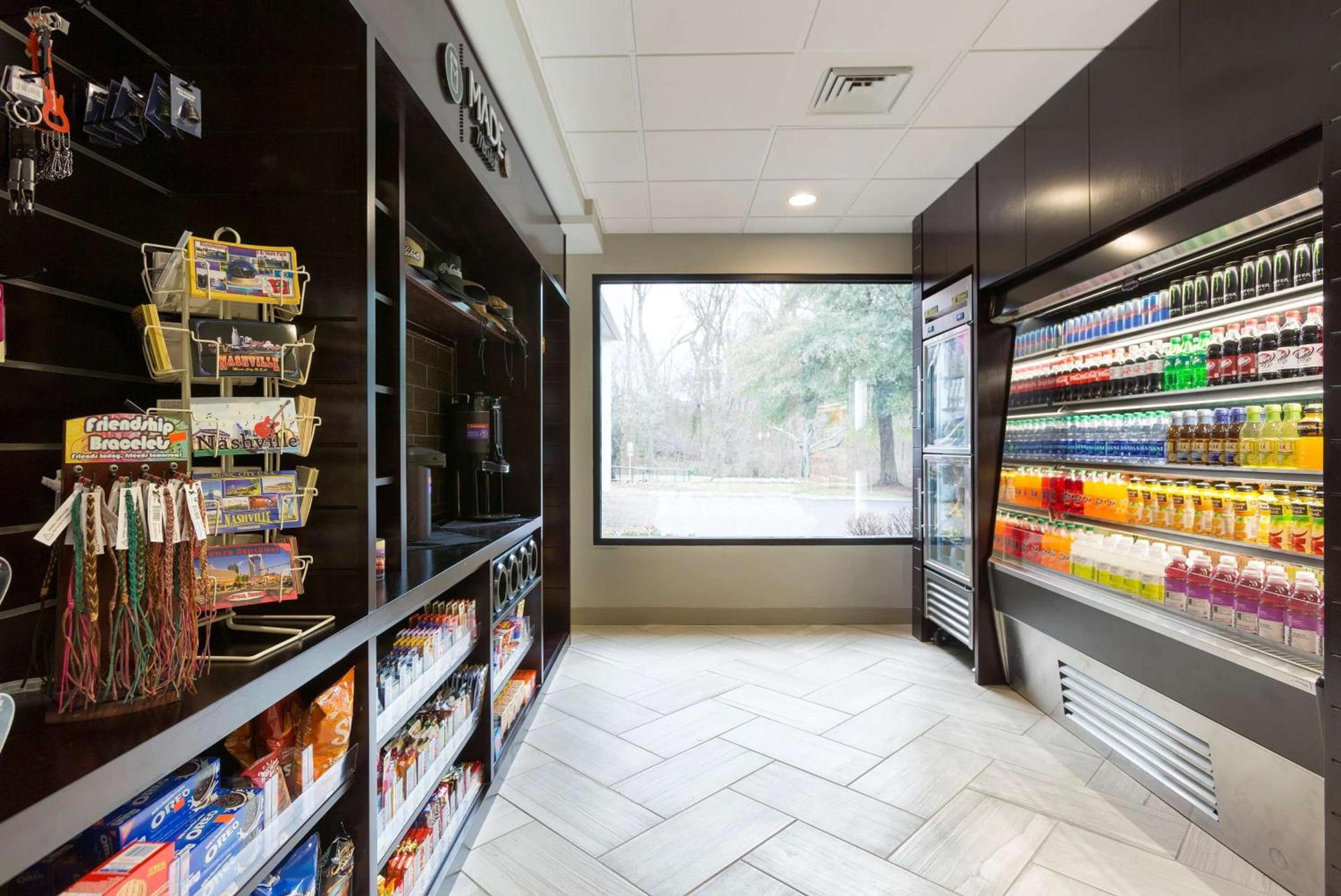 DoubleTree Suites by Hilton Nashville Airport photo 14
