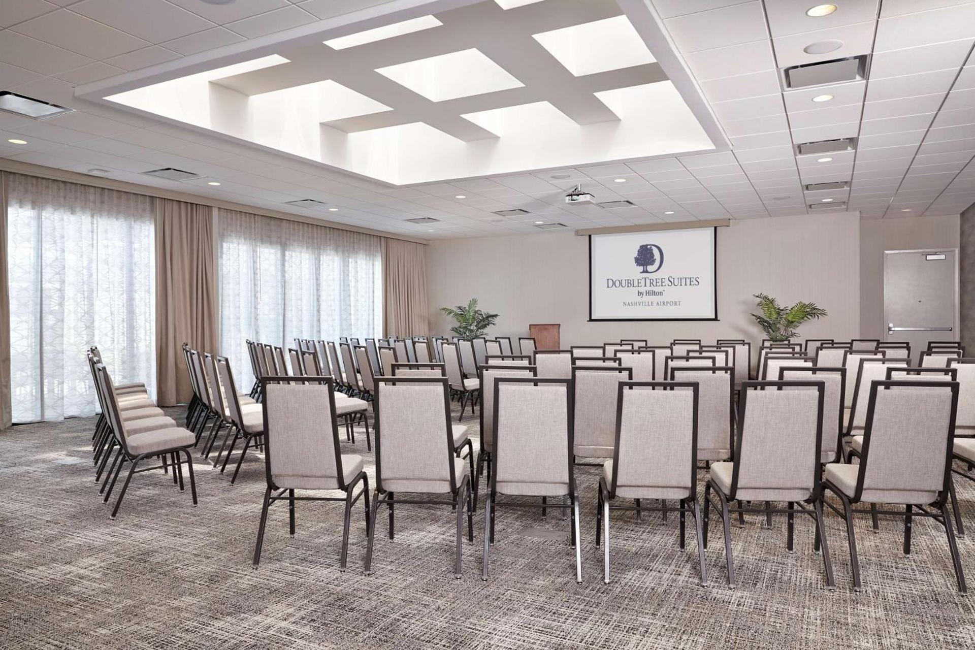 DoubleTree Suites by Hilton Nashville Airport photo 10