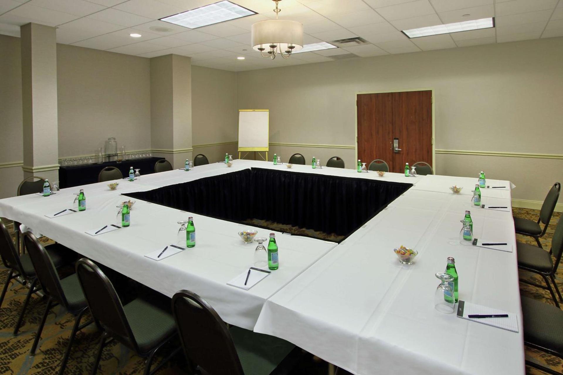 DoubleTree by Hilton Mahwah photo 32