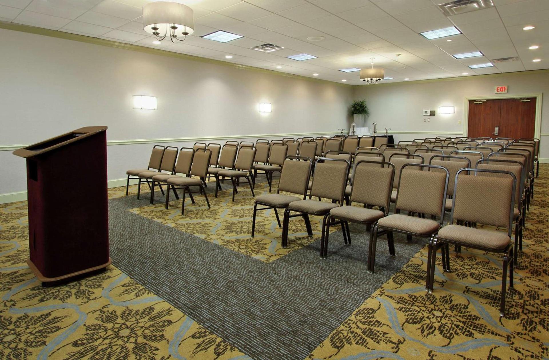 DoubleTree by Hilton Mahwah photo 37