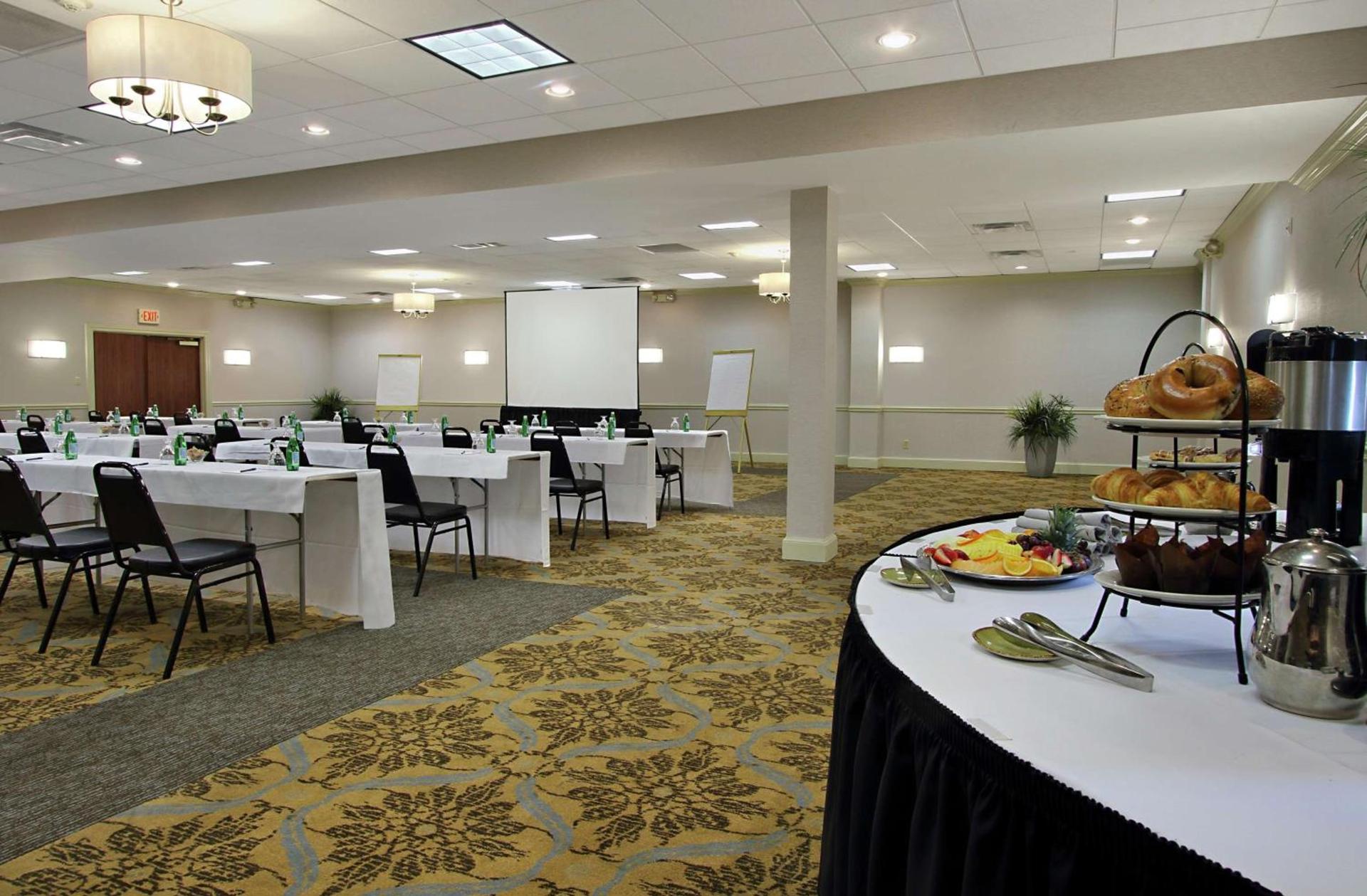 DoubleTree by Hilton Mahwah photo 40