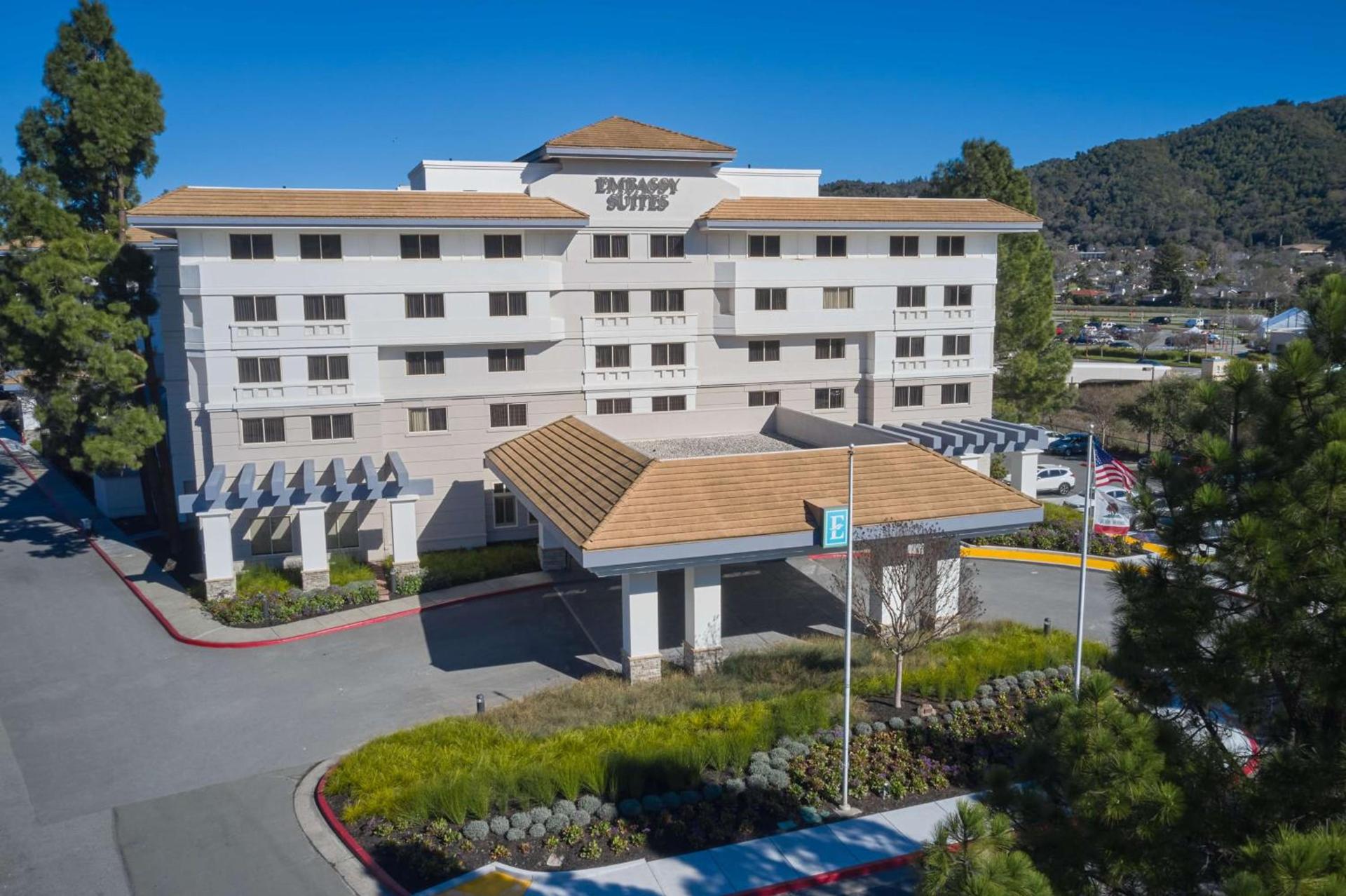 Embassy Suites by Hilton San Rafael at Marin Center photo 4