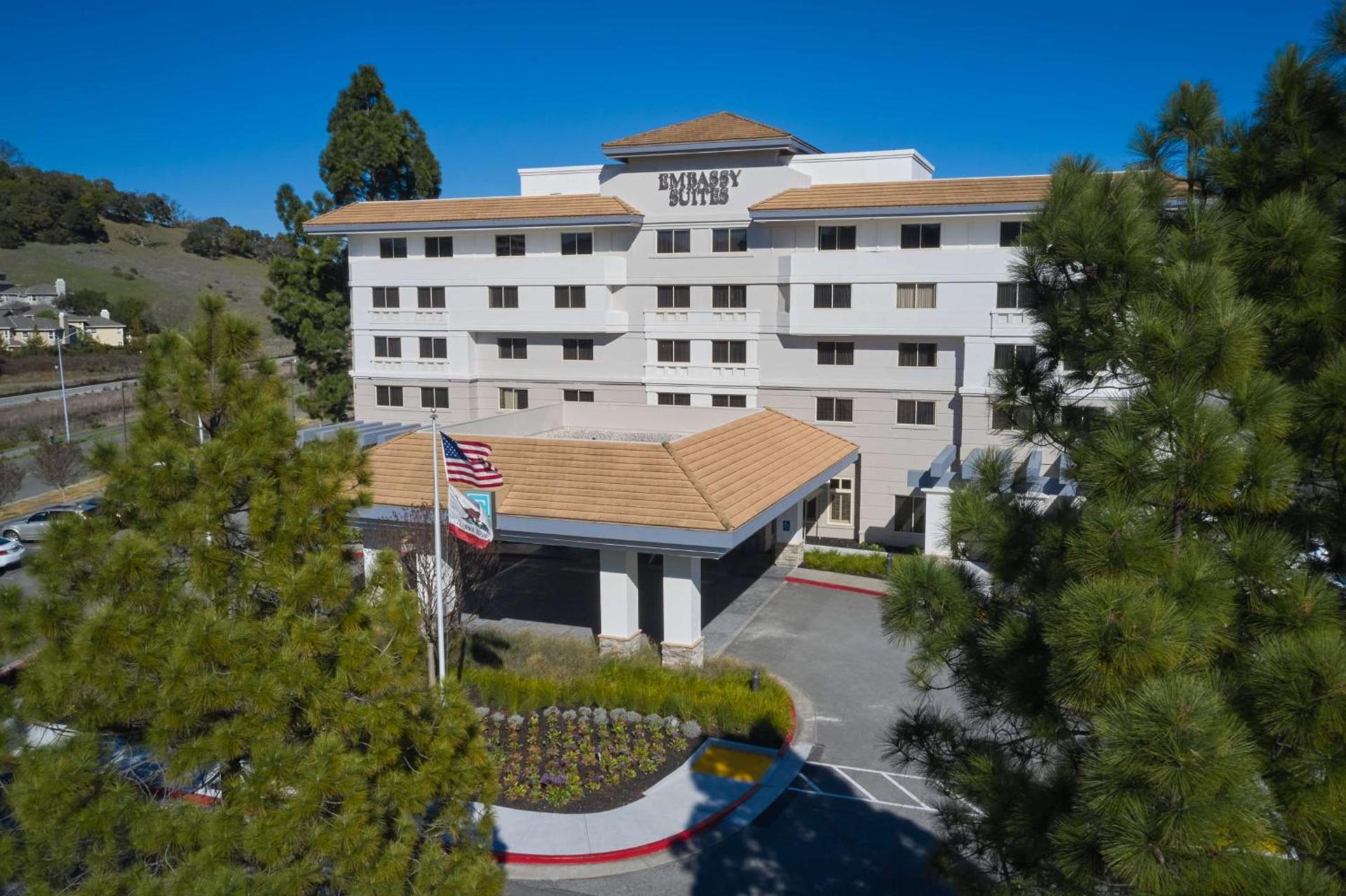 Embassy Suites by Hilton San Rafael at Marin Center photo 5