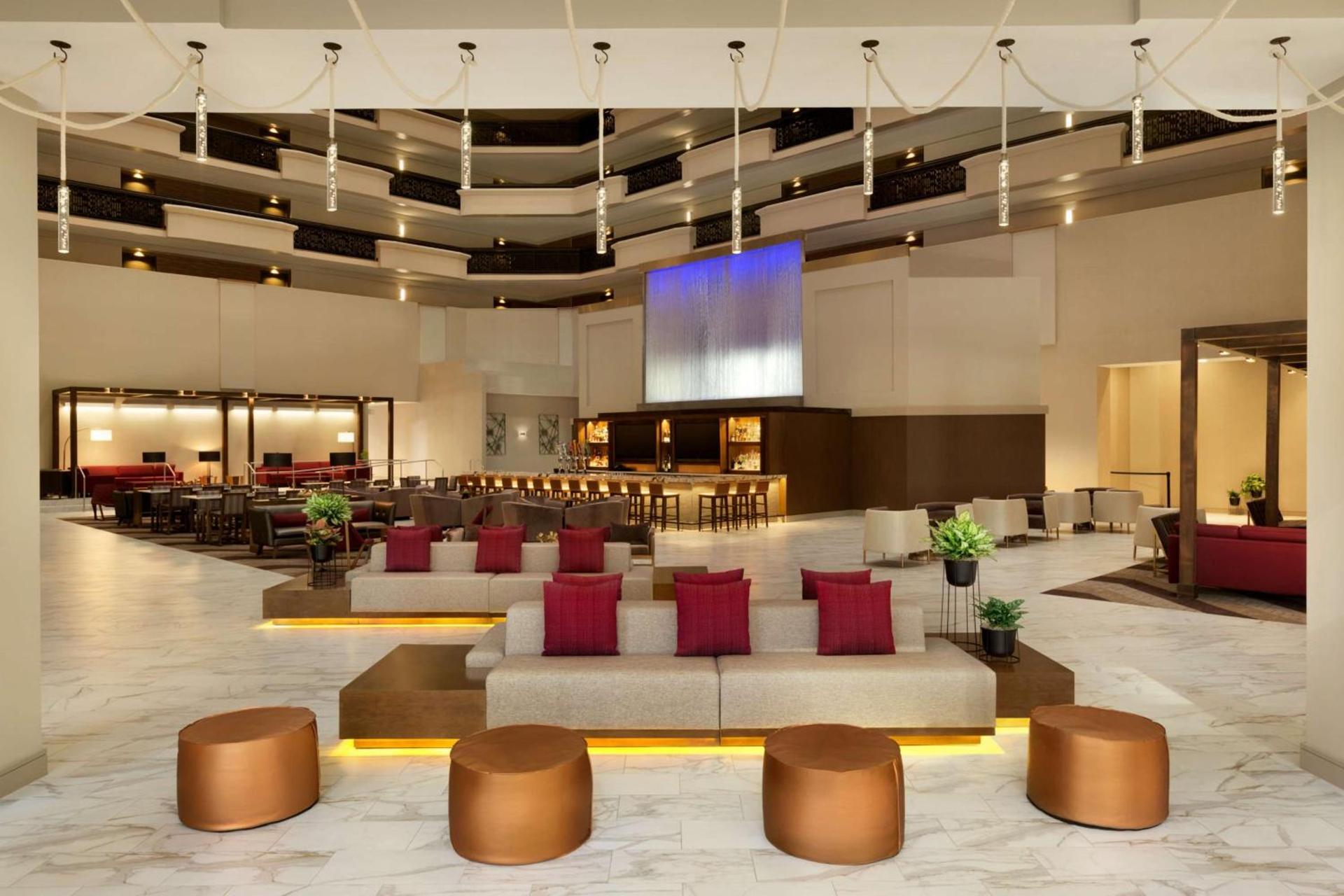 Embassy Suites by Hilton Phoenix Downtown North photo 10