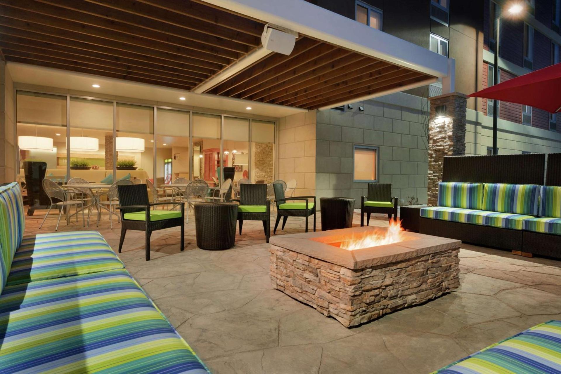 Home2 Suites by Hilton Anchorage/Midtown photo 4
