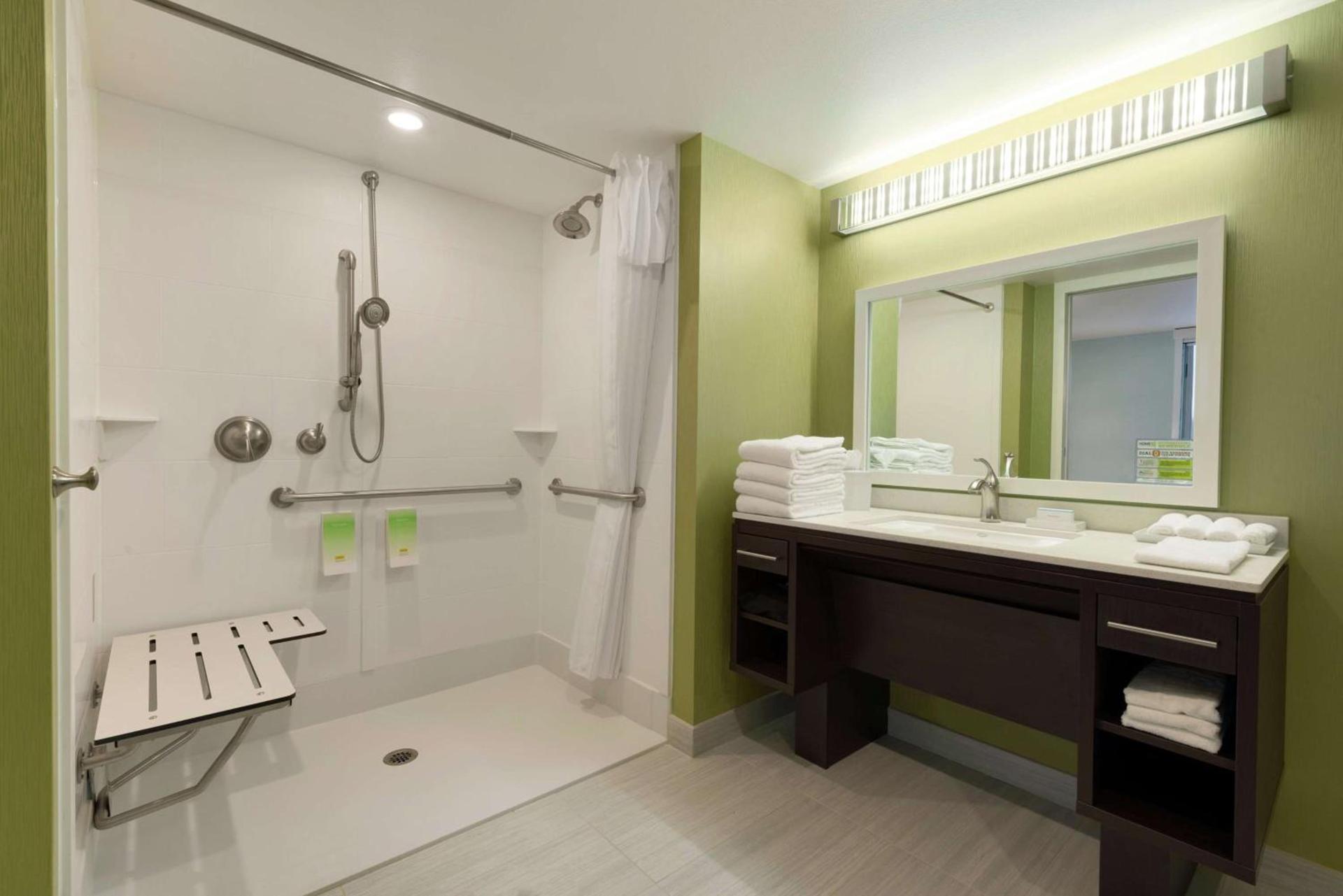 Home2 Suites by Hilton Anchorage/Midtown photo 22