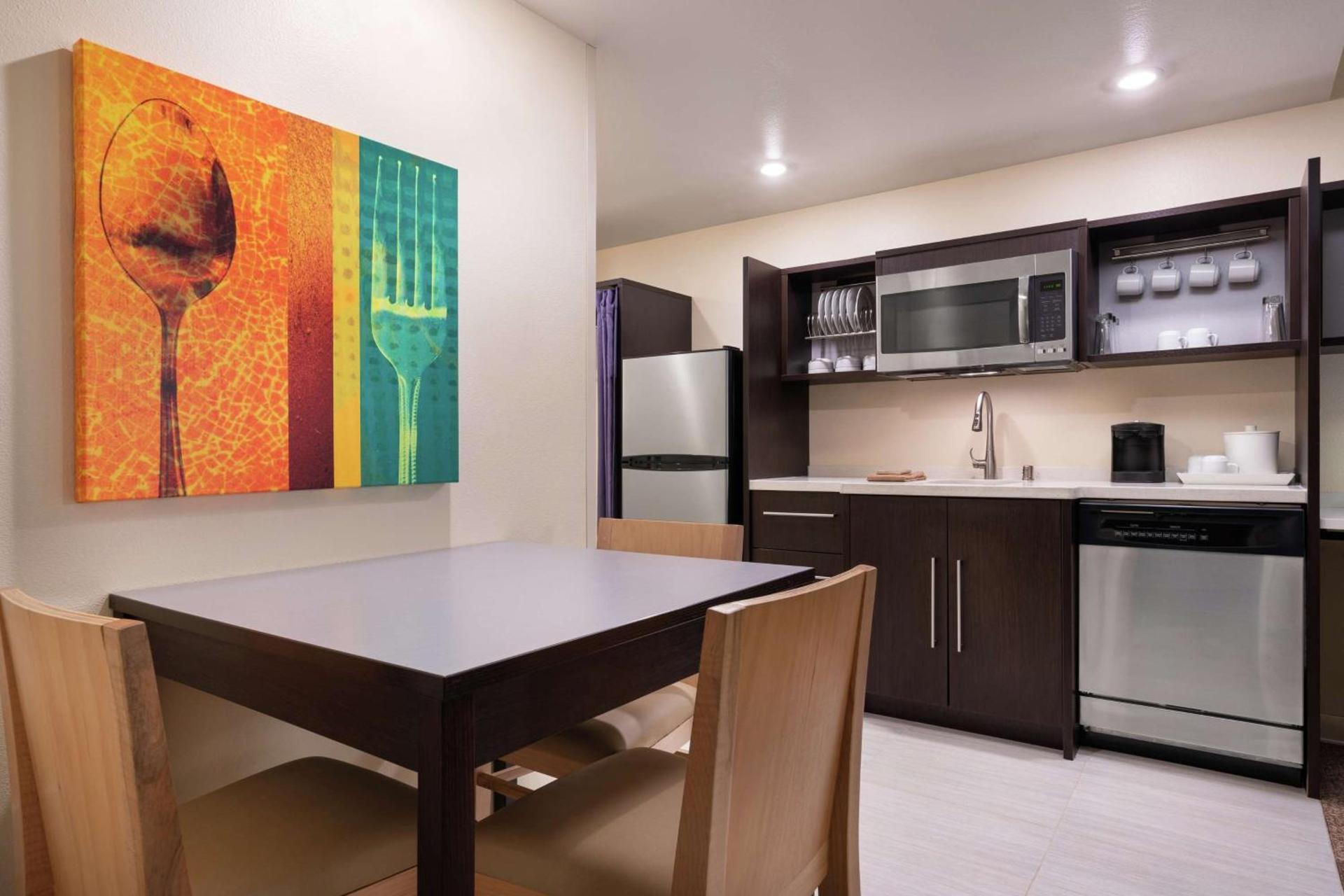 Home2 Suites by Hilton Anchorage/Midtown photo 15