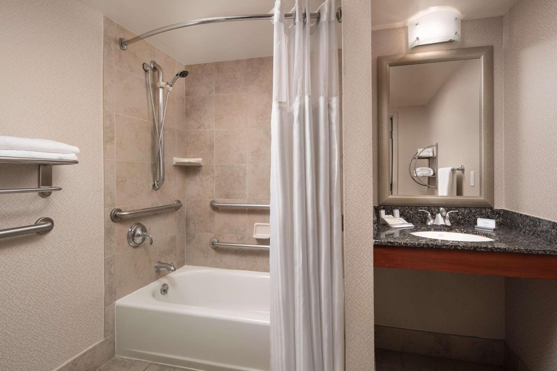Hilton Garden Inn Denver Downtown photo 18