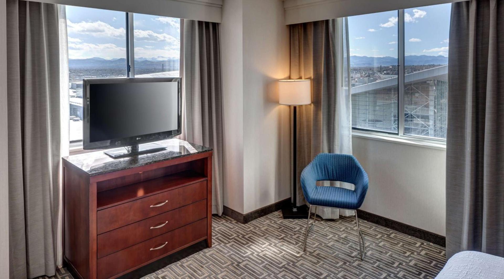 Hilton Garden Inn Denver Downtown photo 30