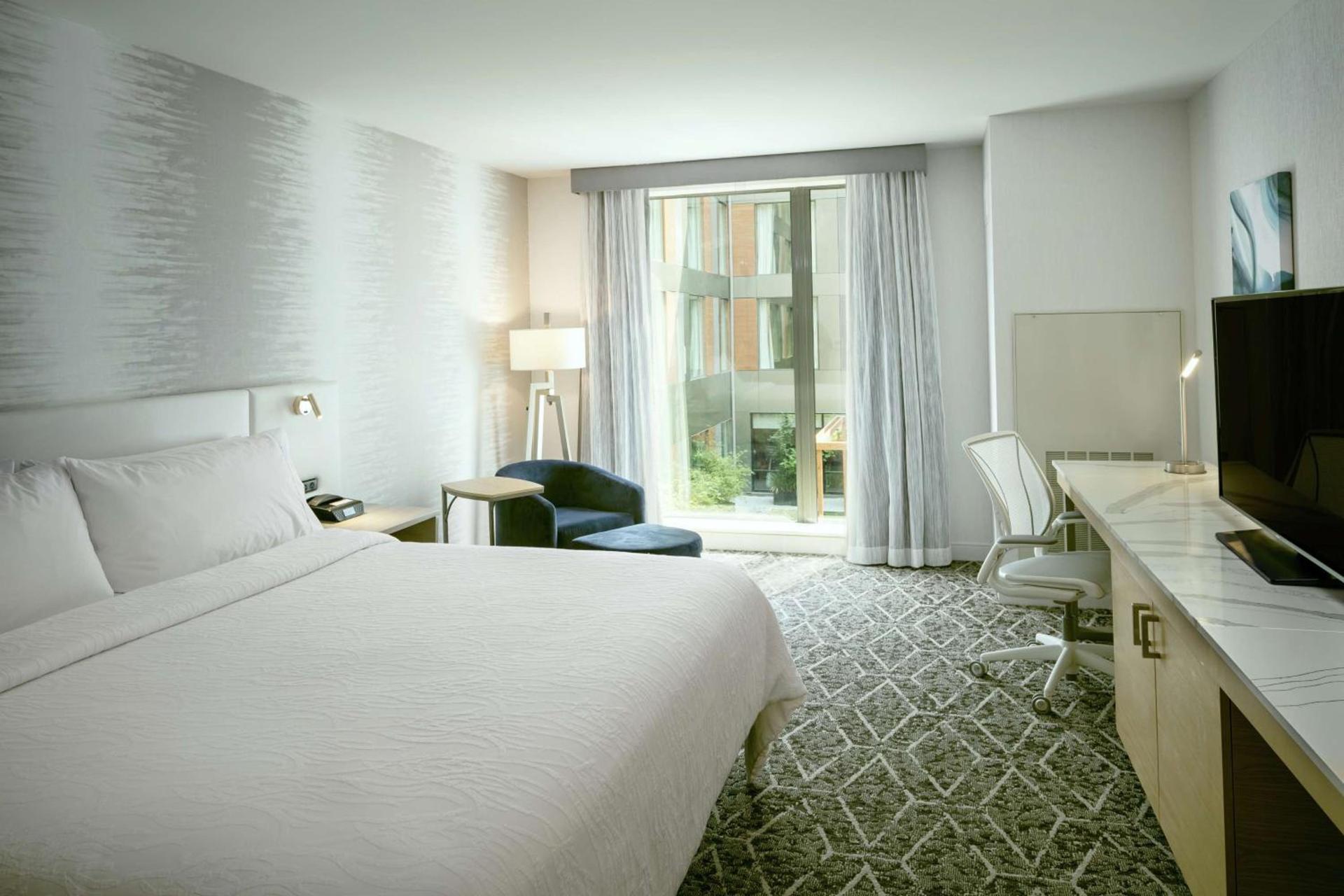 Hilton Garden Inn Seattle Bellevue Downtown, WA photo 31
