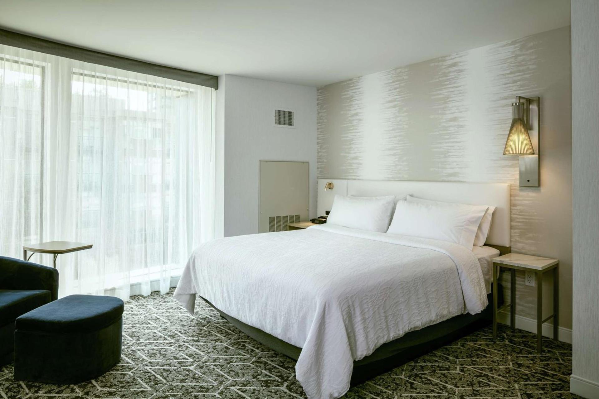 Hilton Garden Inn Seattle Bellevue Downtown, WA photo 34