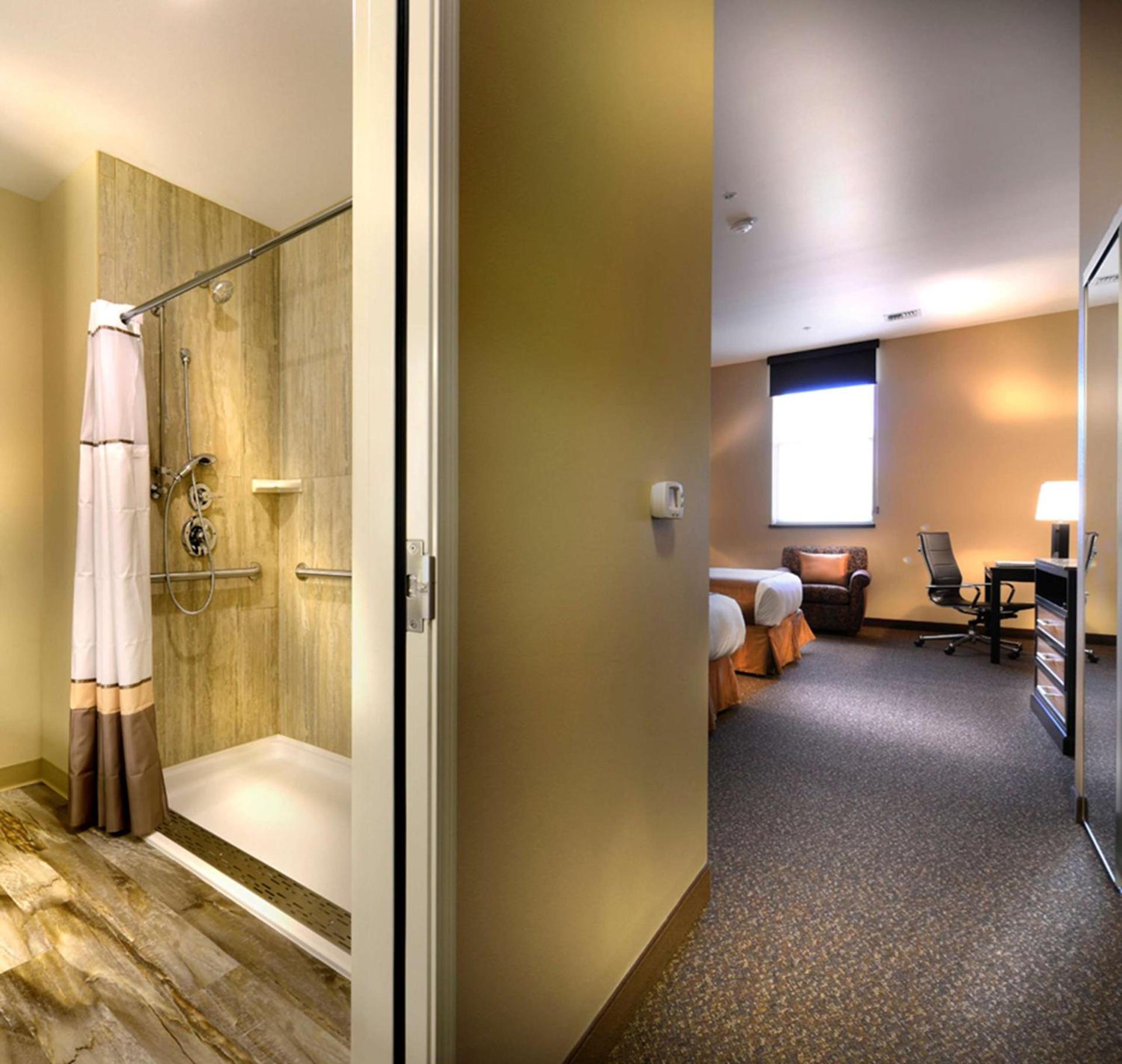 Hotel Maison Yakima Tapestry Collection by Hilton photo 21