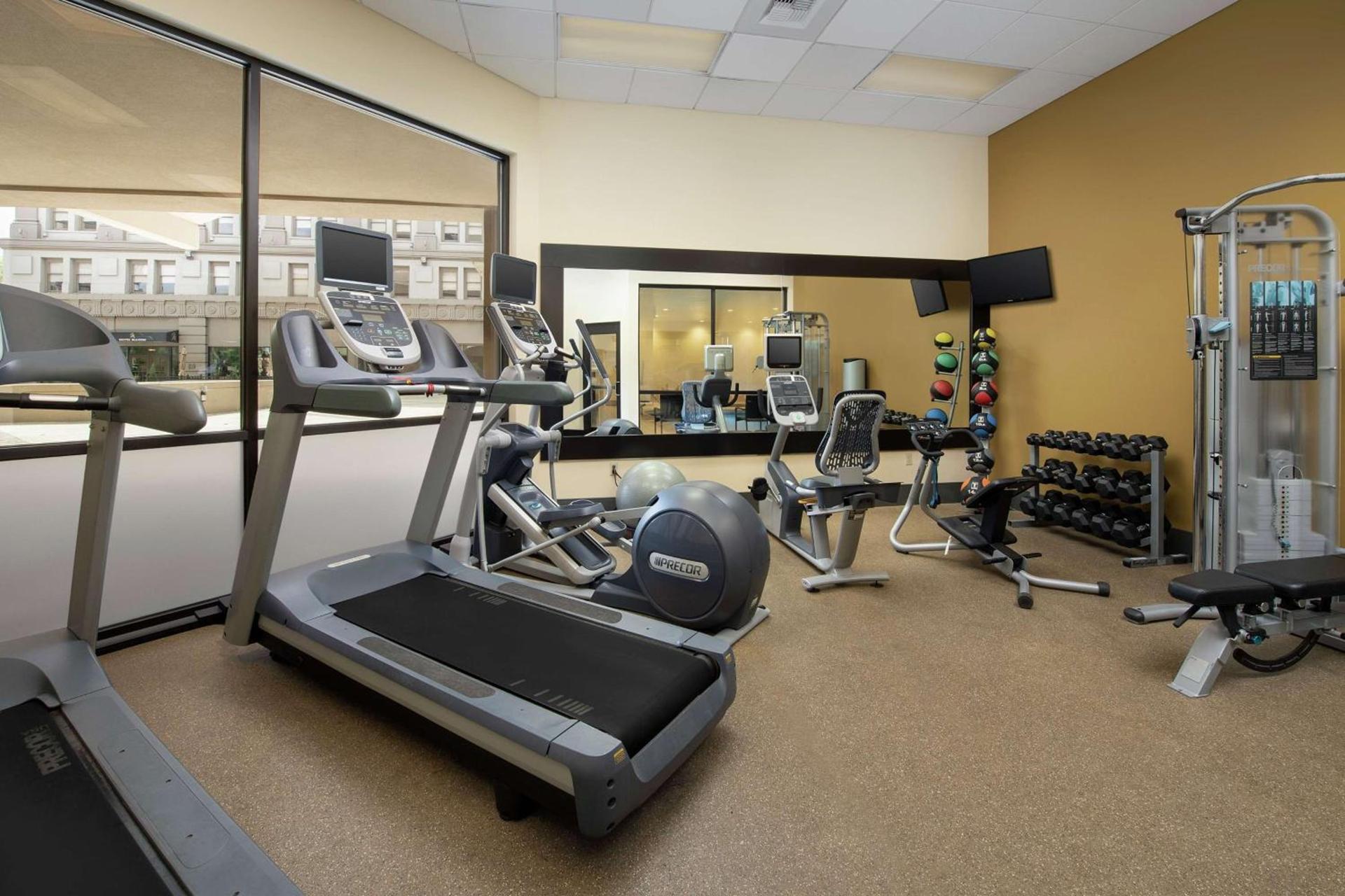 Hilton Garden Inn Yakima Downtown photo 10