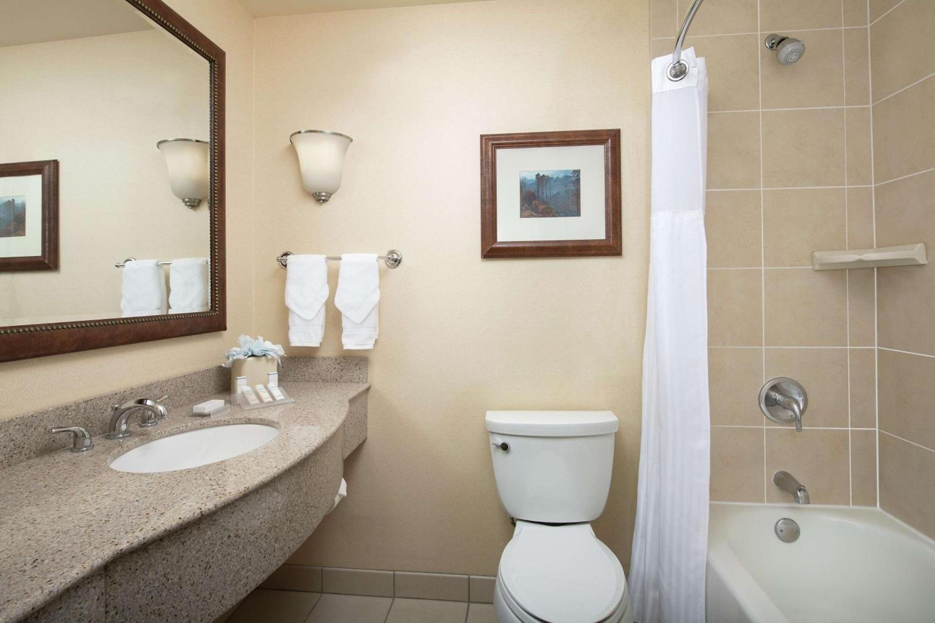 Hilton Garden Inn Yakima Downtown photo 24