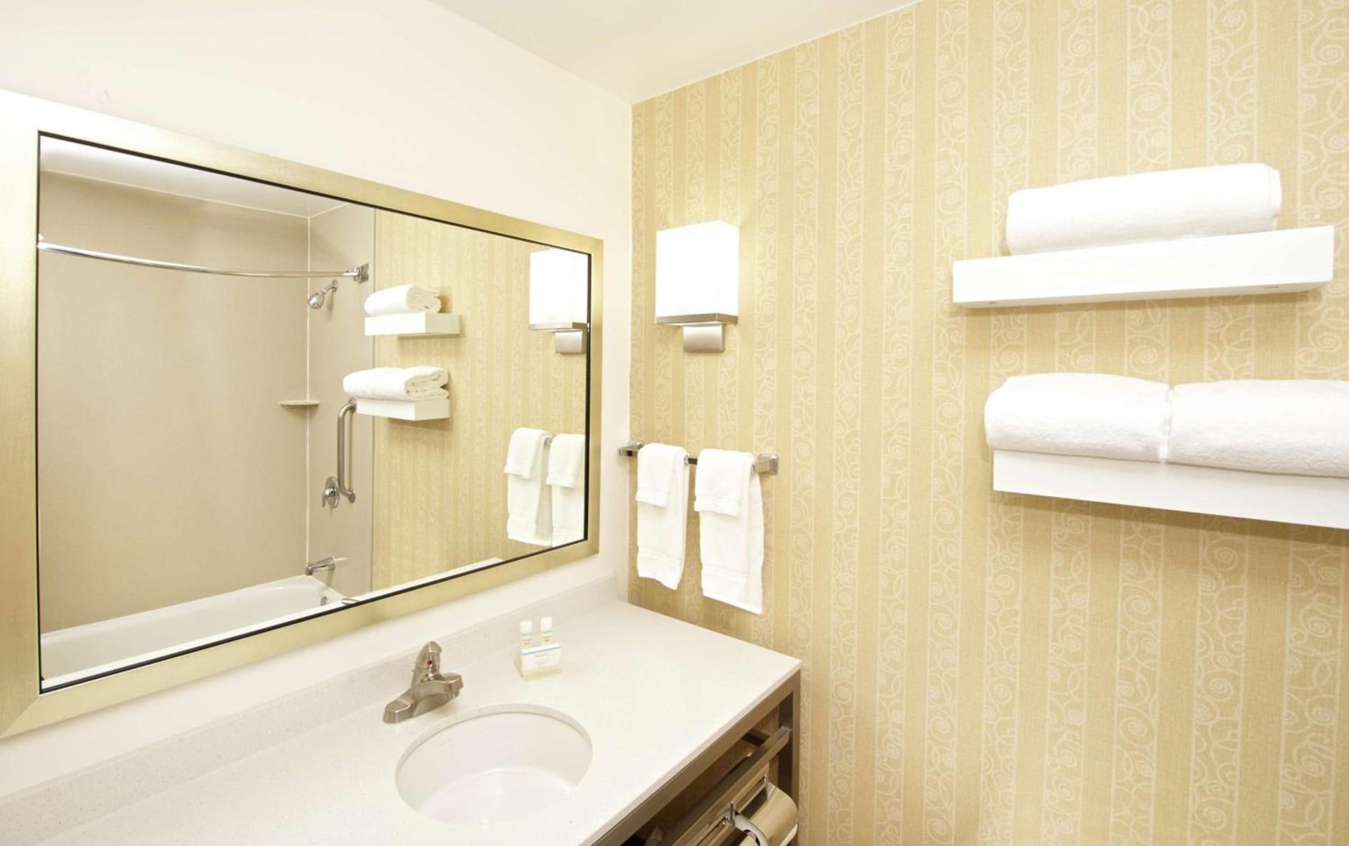 Hilton Garden Inn Seattle/Renton photo 18