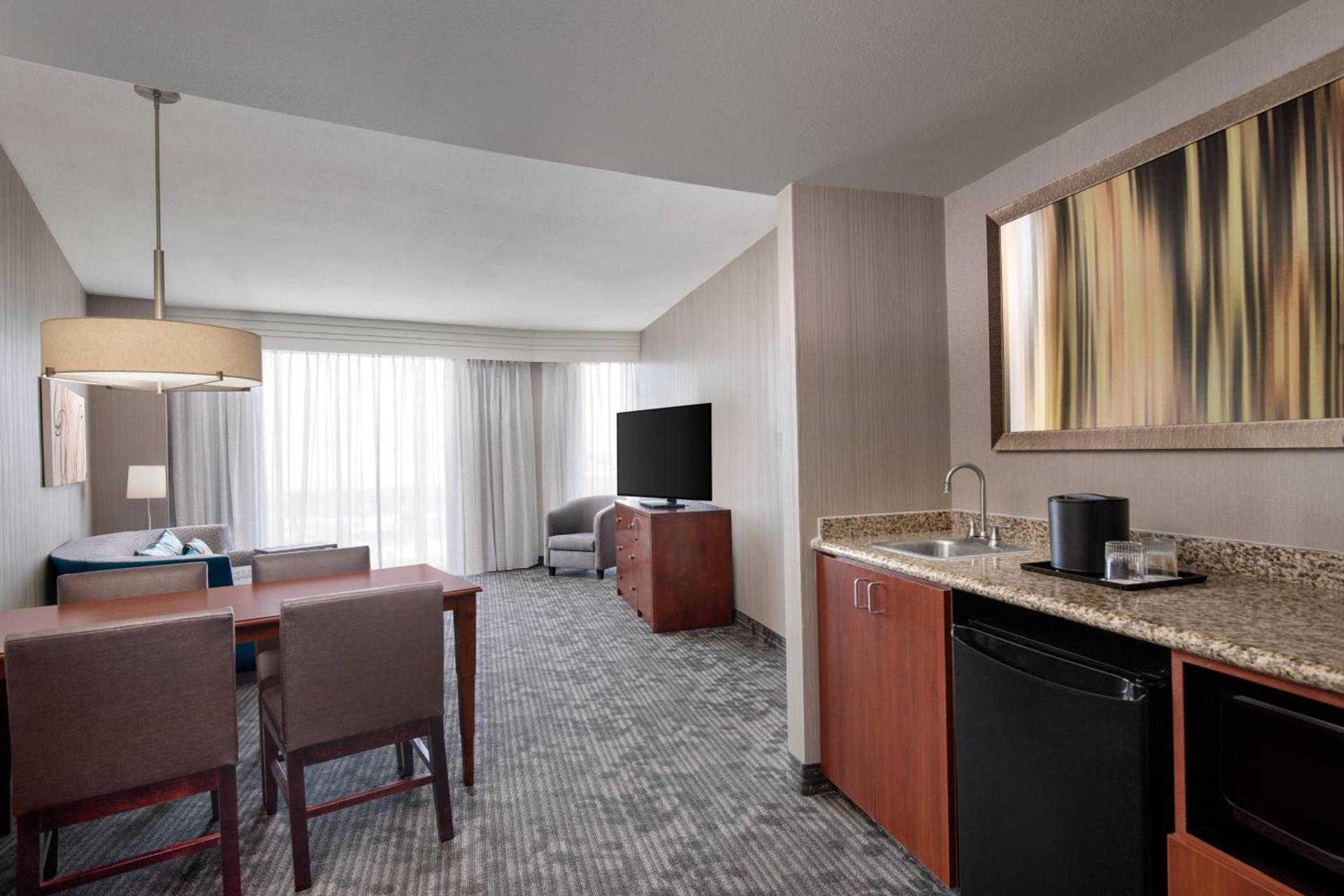 Courtyard by Marriott Dallas Allen at Allen Event Center photo 17