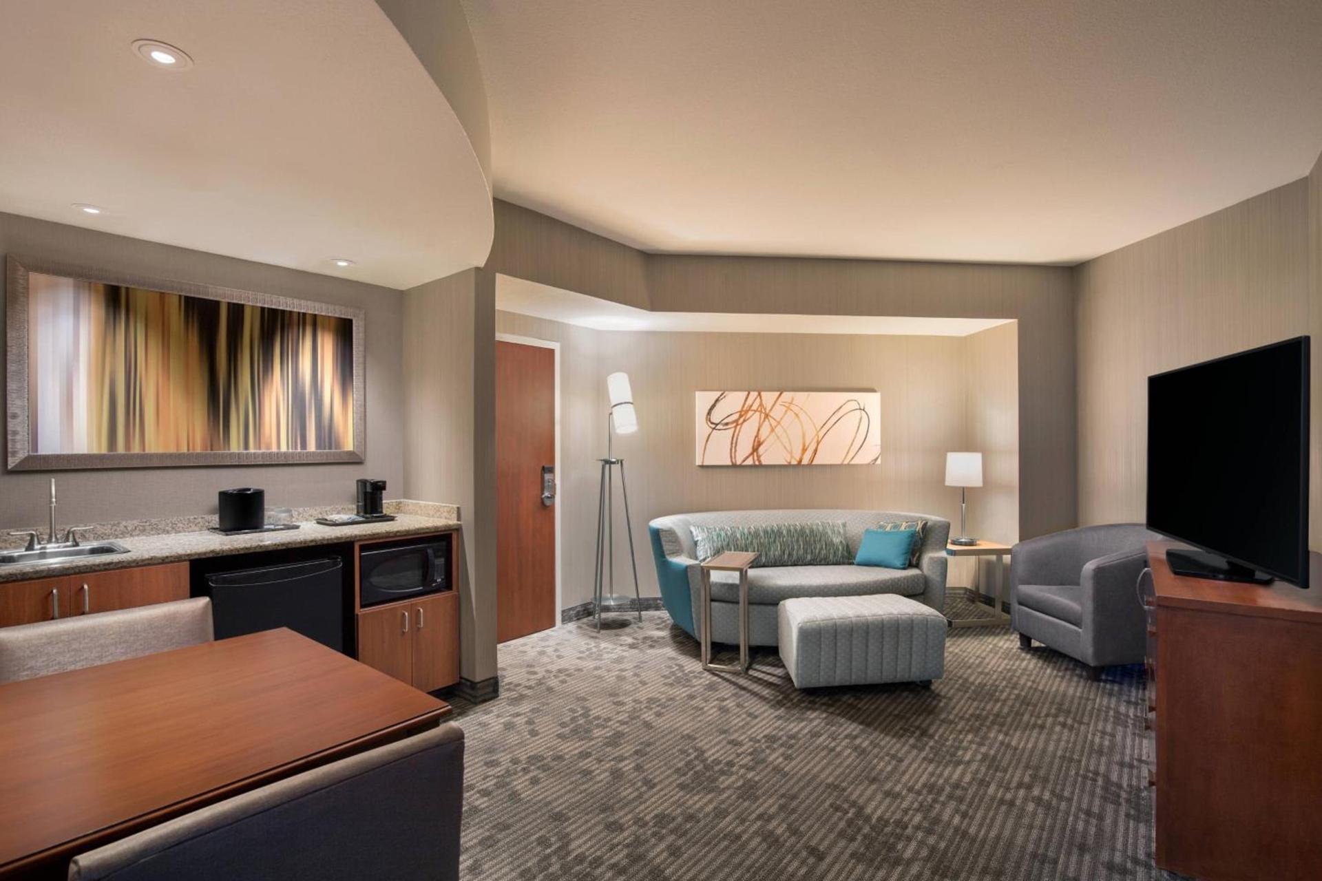 Courtyard by Marriott Dallas Allen at Allen Event Center photo 20