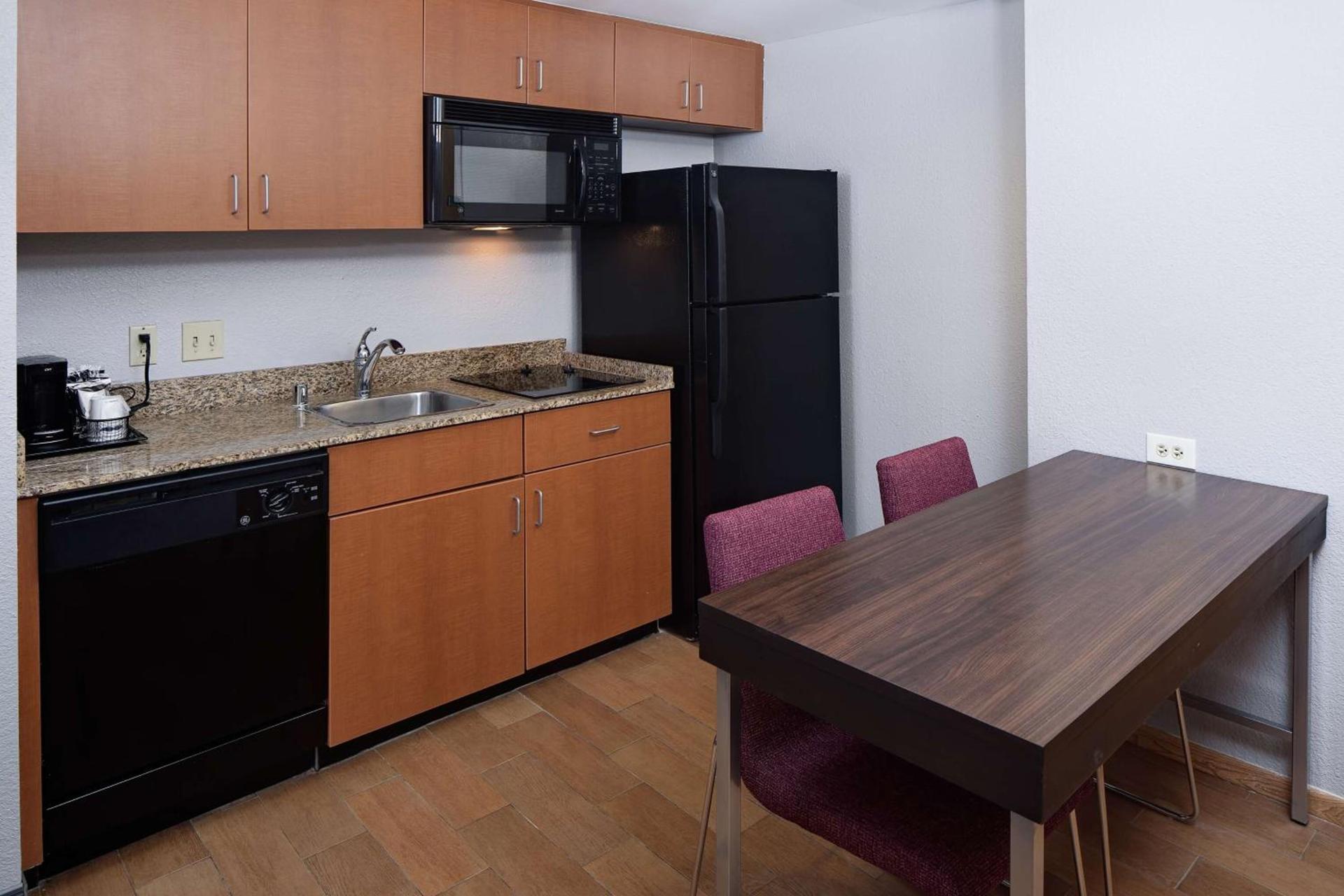 Hampton Inn & Suites Houston-Medical Center-NRG Park photo 35