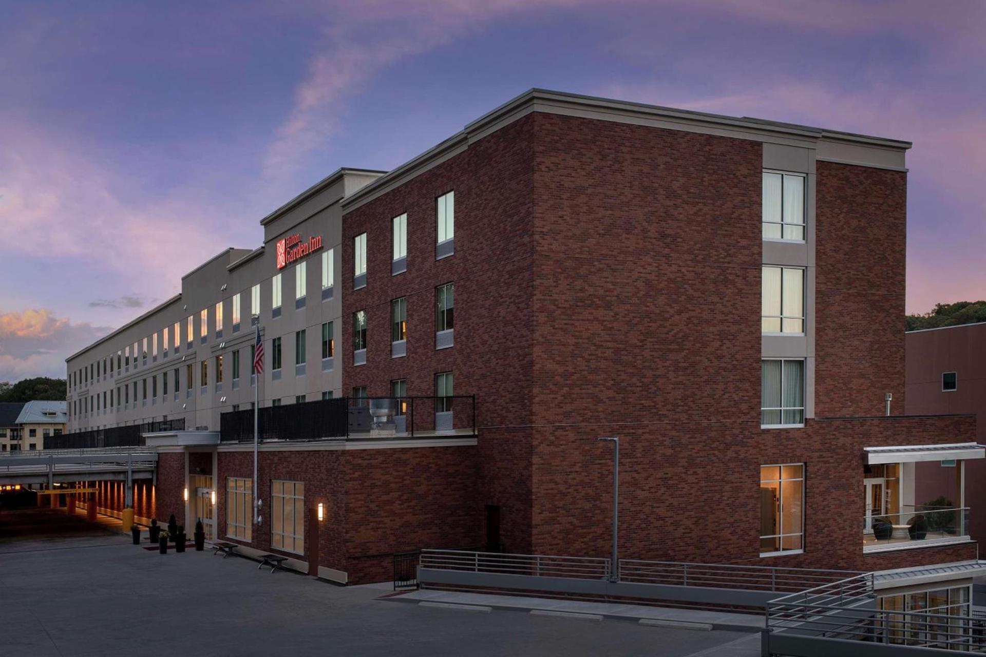 Hilton Garden Inn Westchester Dobbs Ferry photo 13