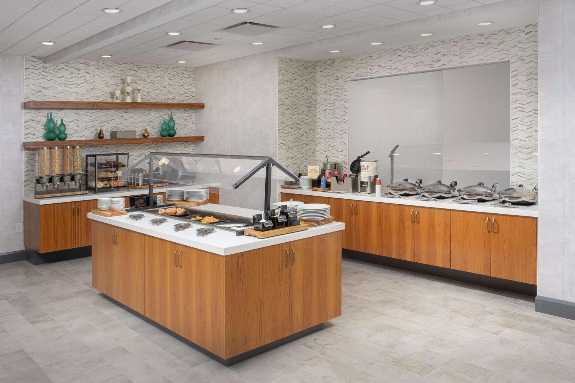 Hilton Garden Inn Westchester Dobbs Ferry photo 25