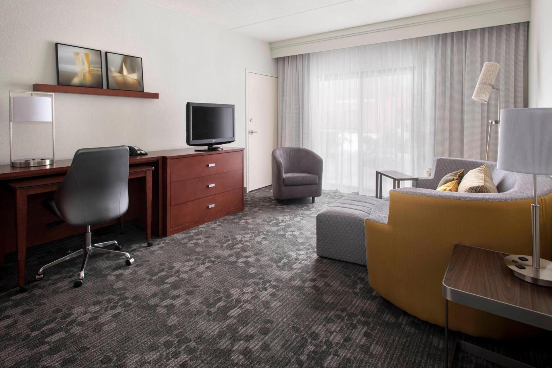 Courtyard by Marriott Boston Norwood/Canton photo 7