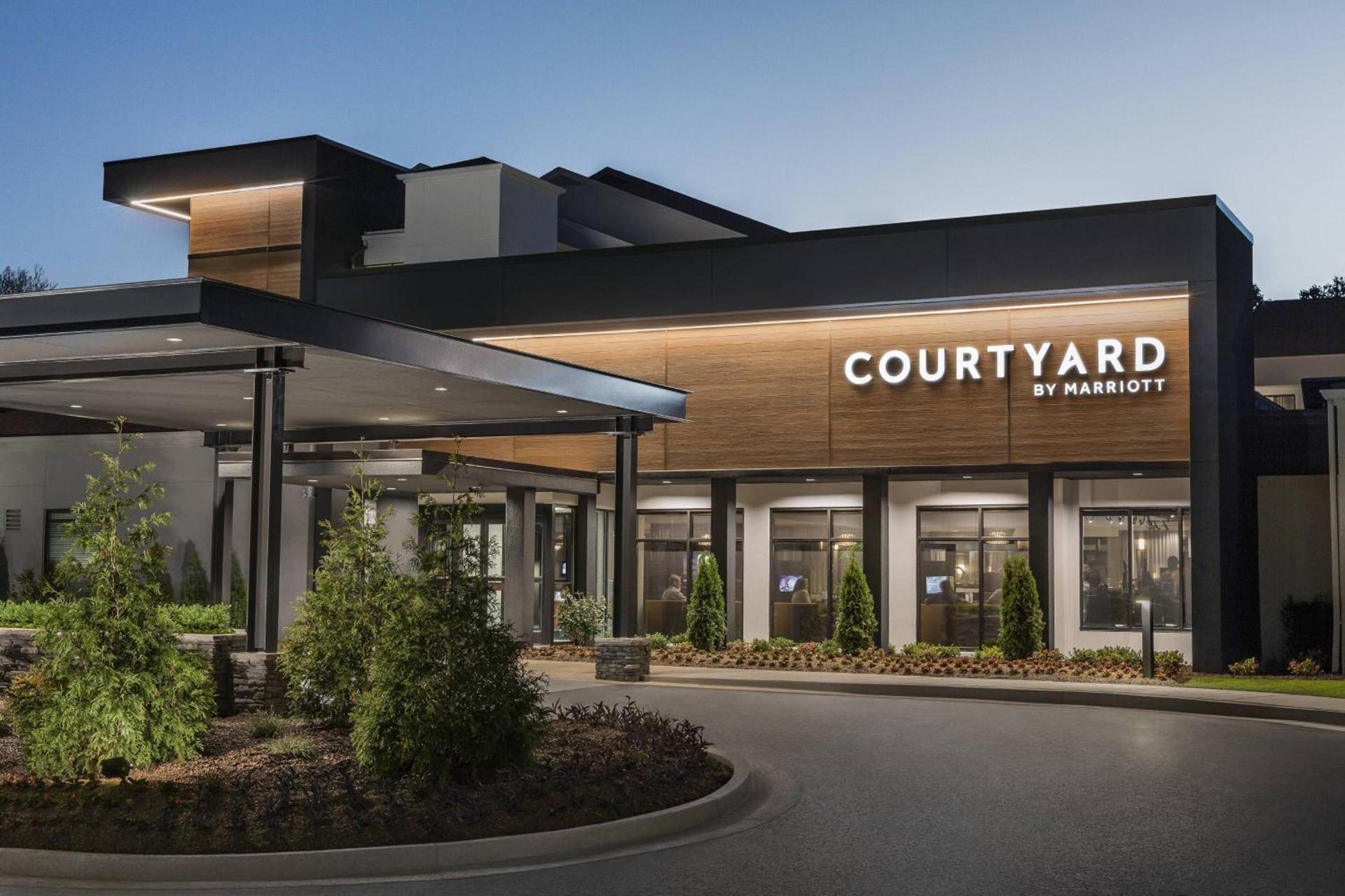 Courtyard by Marriott Perimeter Center photo 1