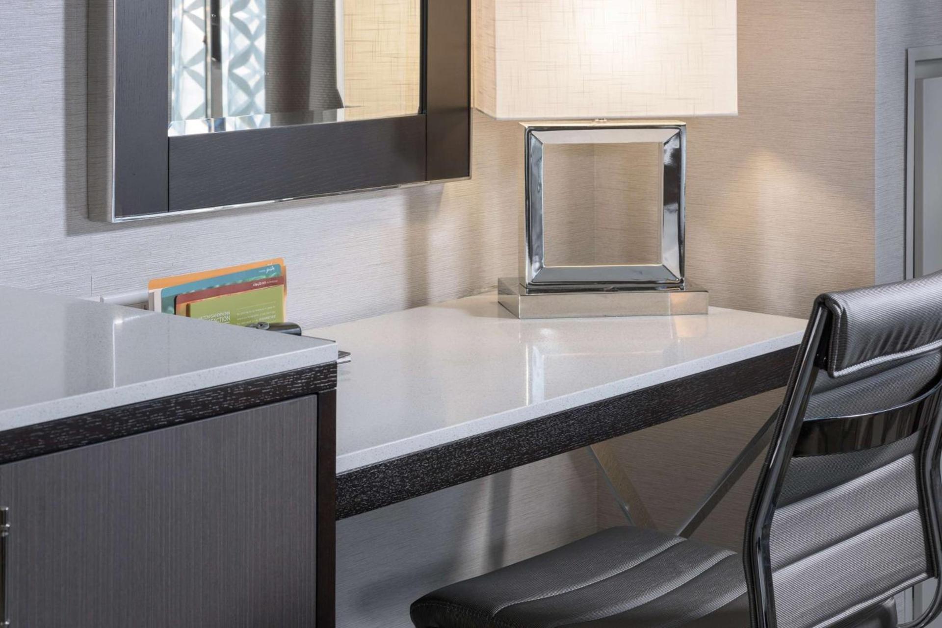 Hilton Garden Inn Portsmouth Downtown photo 31