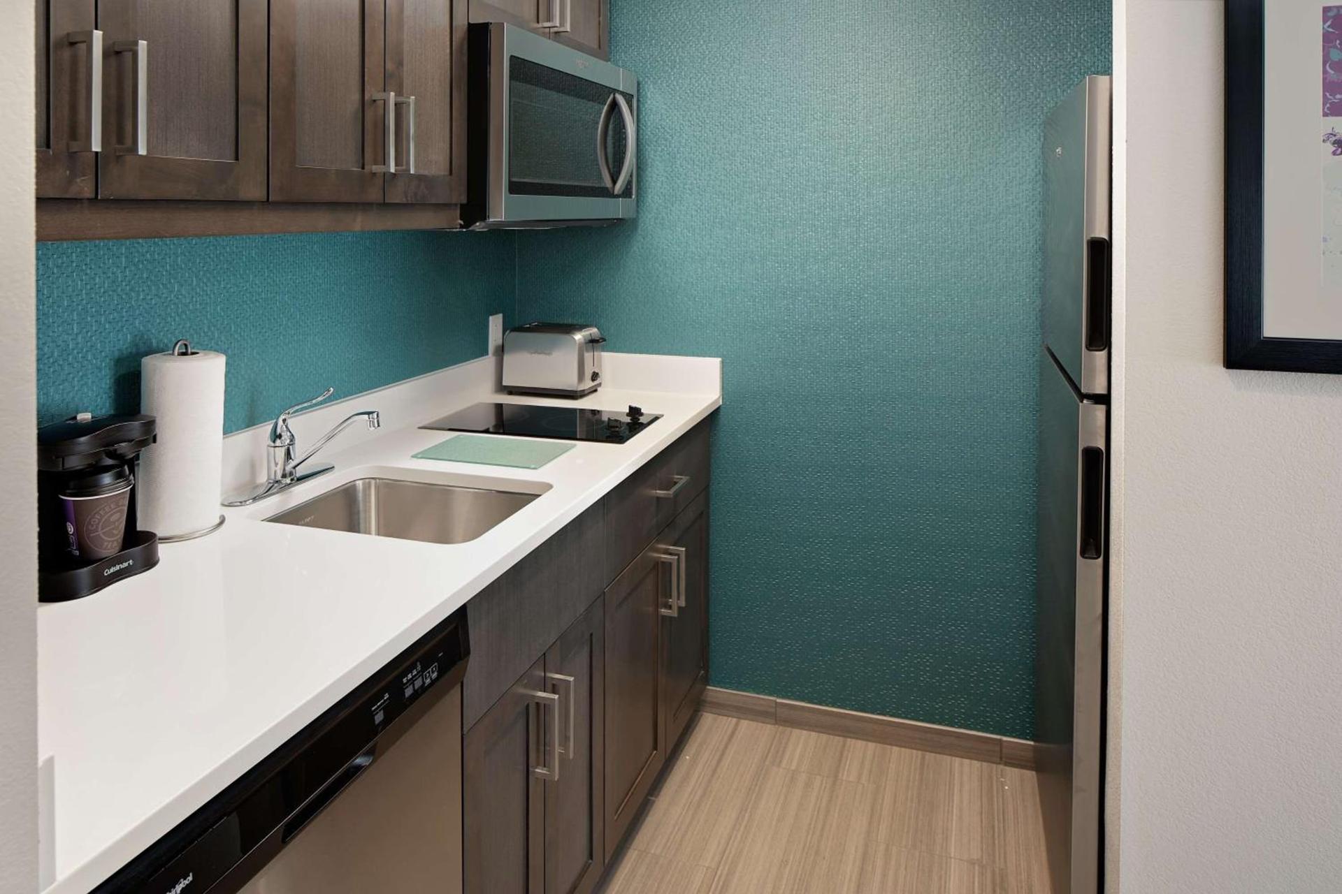 Homewood Suites By Hilton Ronkonkoma photo 17