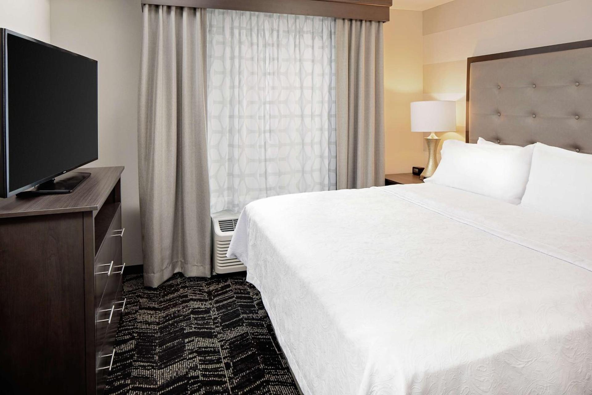 Homewood Suites By Hilton Ronkonkoma photo 19