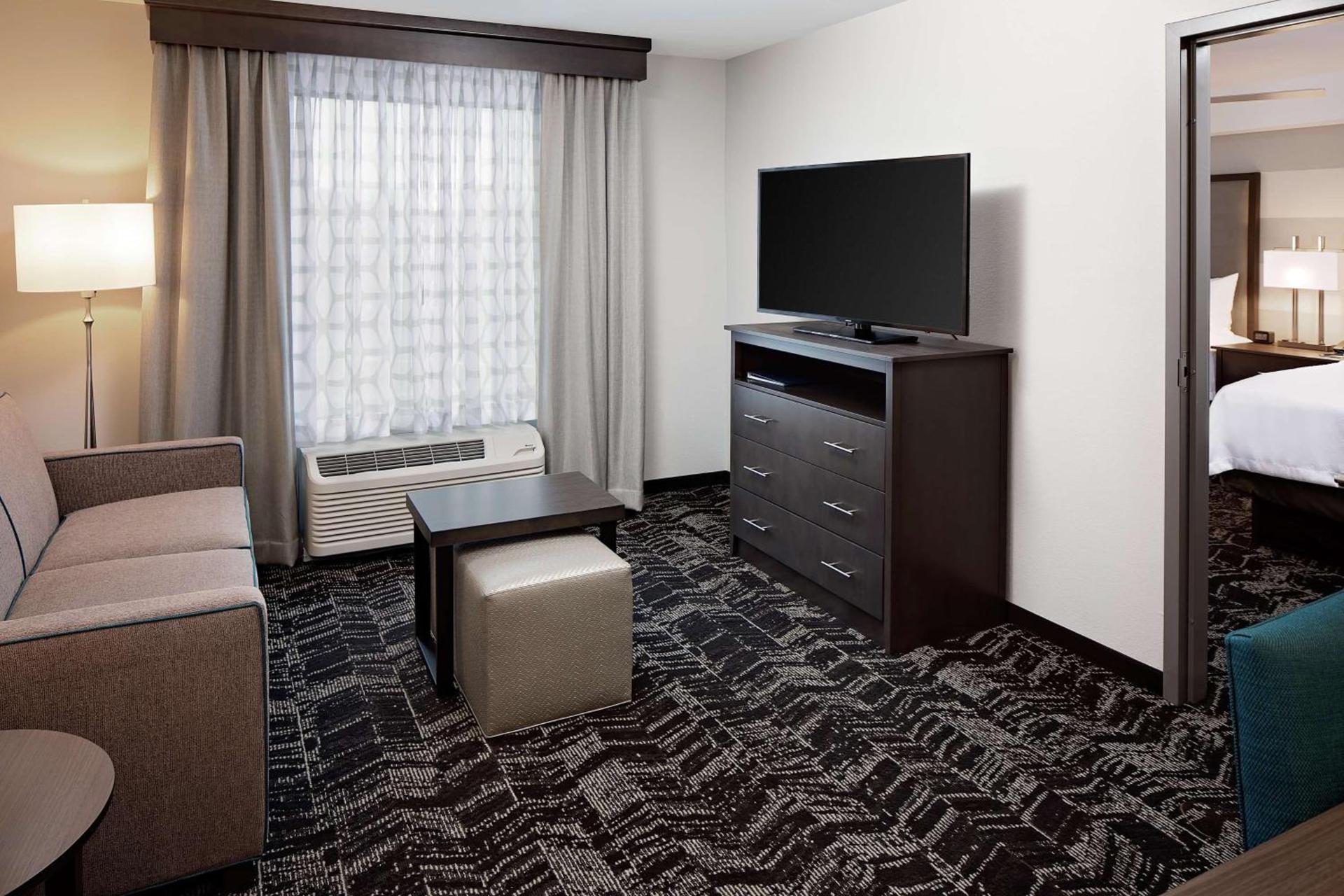 Homewood Suites By Hilton Ronkonkoma photo 21