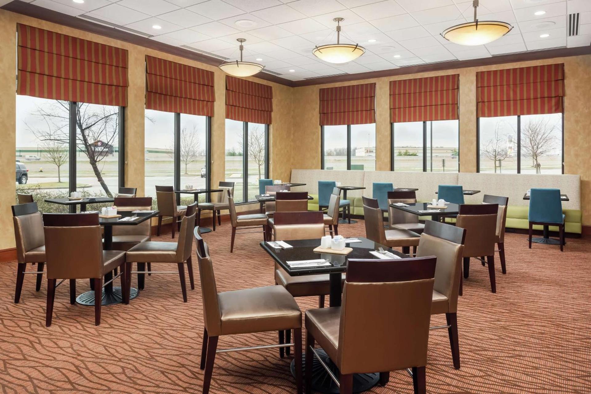 Hilton Garden Inn St. Louis Shiloh/O'Fallon IL photo 4
