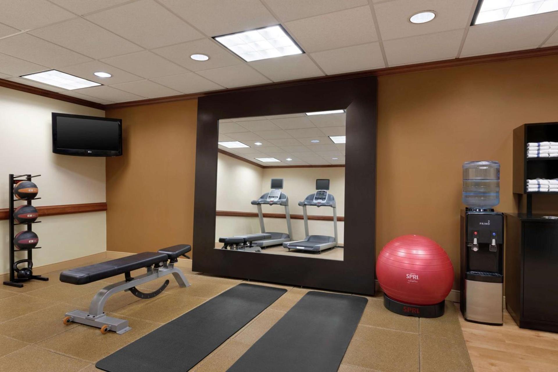 Homewood Suites by Hilton Dulles-North Loudoun photo 17