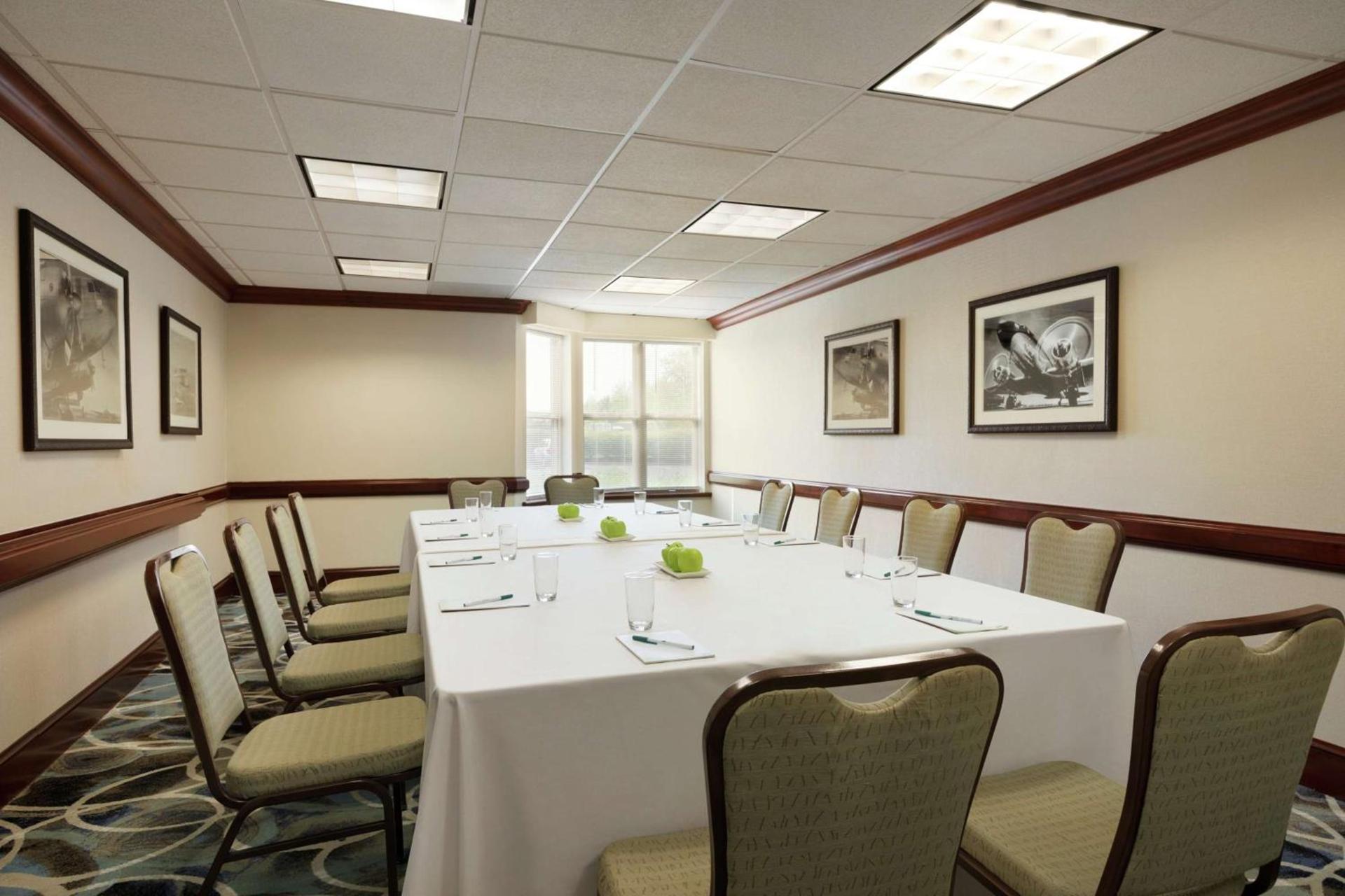 Homewood Suites by Hilton Dulles-North Loudoun photo 31