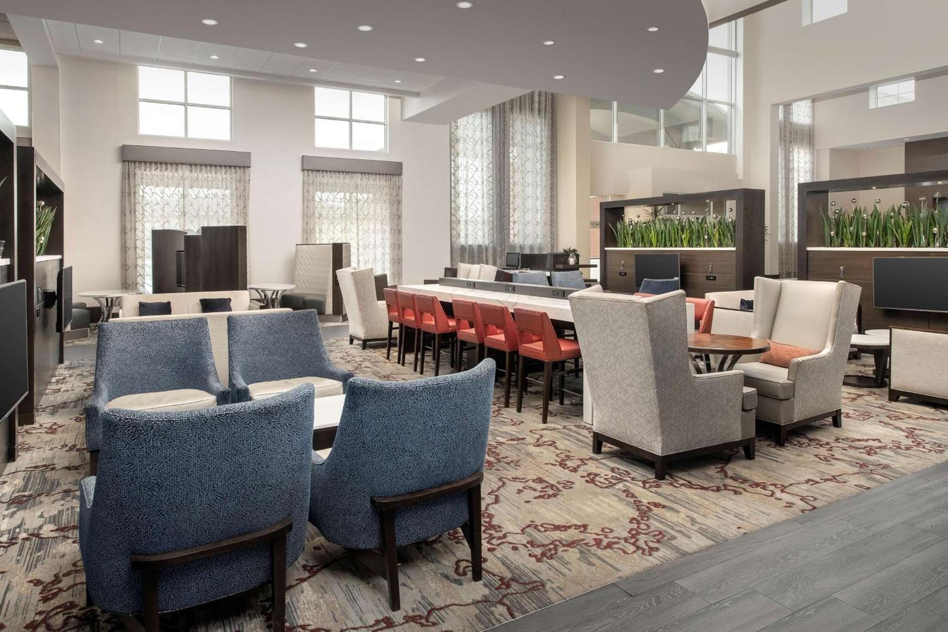Embassy Suites by Hilton Birmingham Hoover photo 3