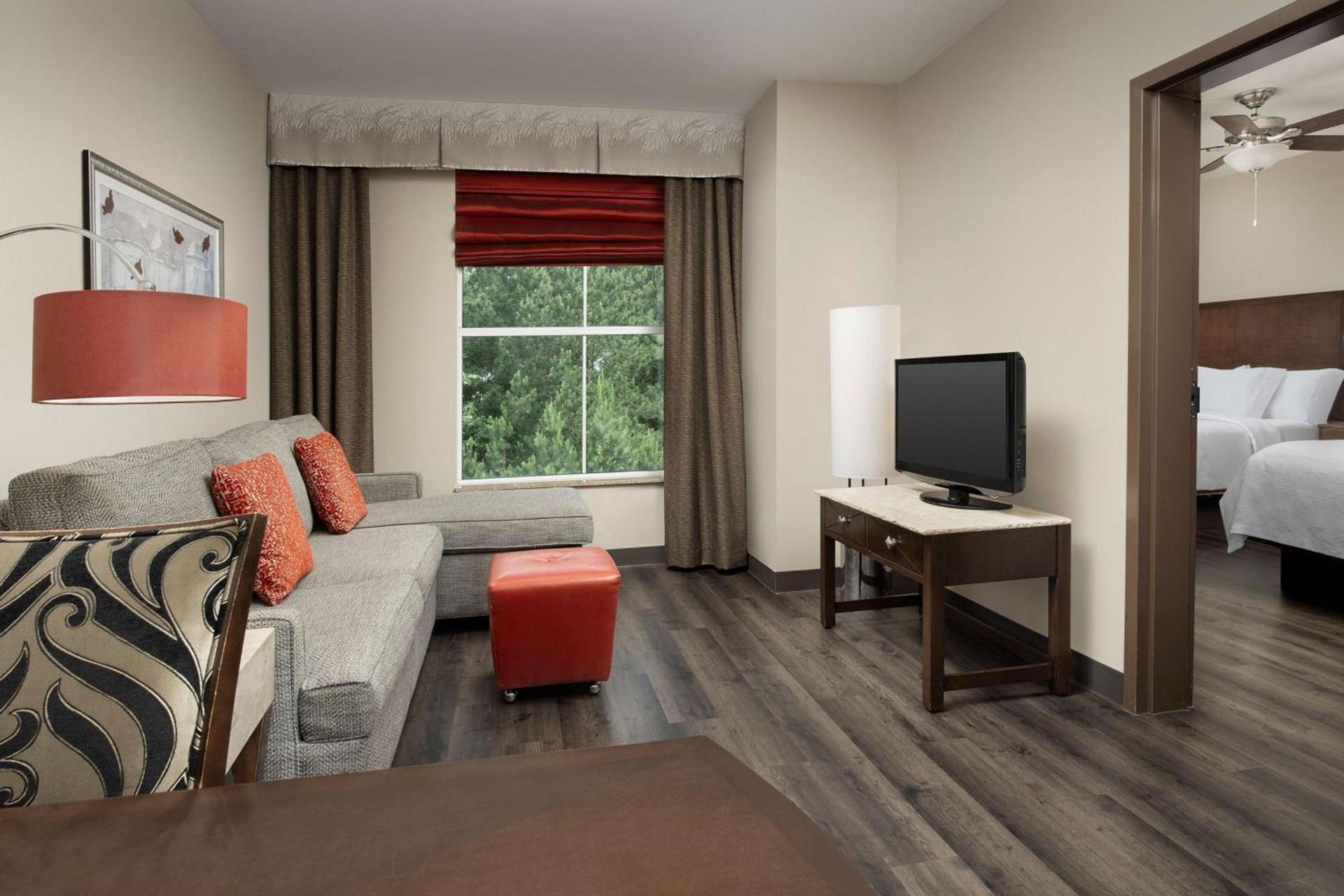 Embassy Suites by Hilton Birmingham Hoover photo 20
