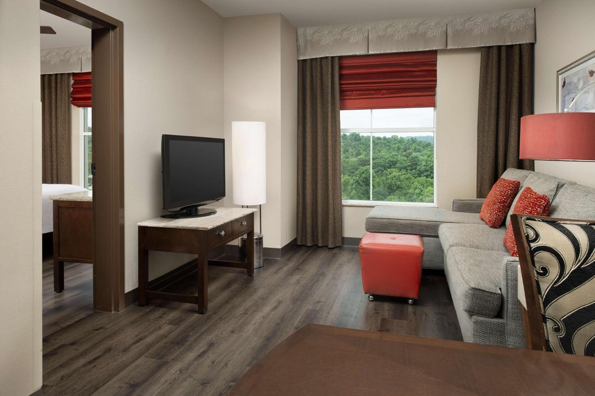 Embassy Suites by Hilton Birmingham Hoover photo 31