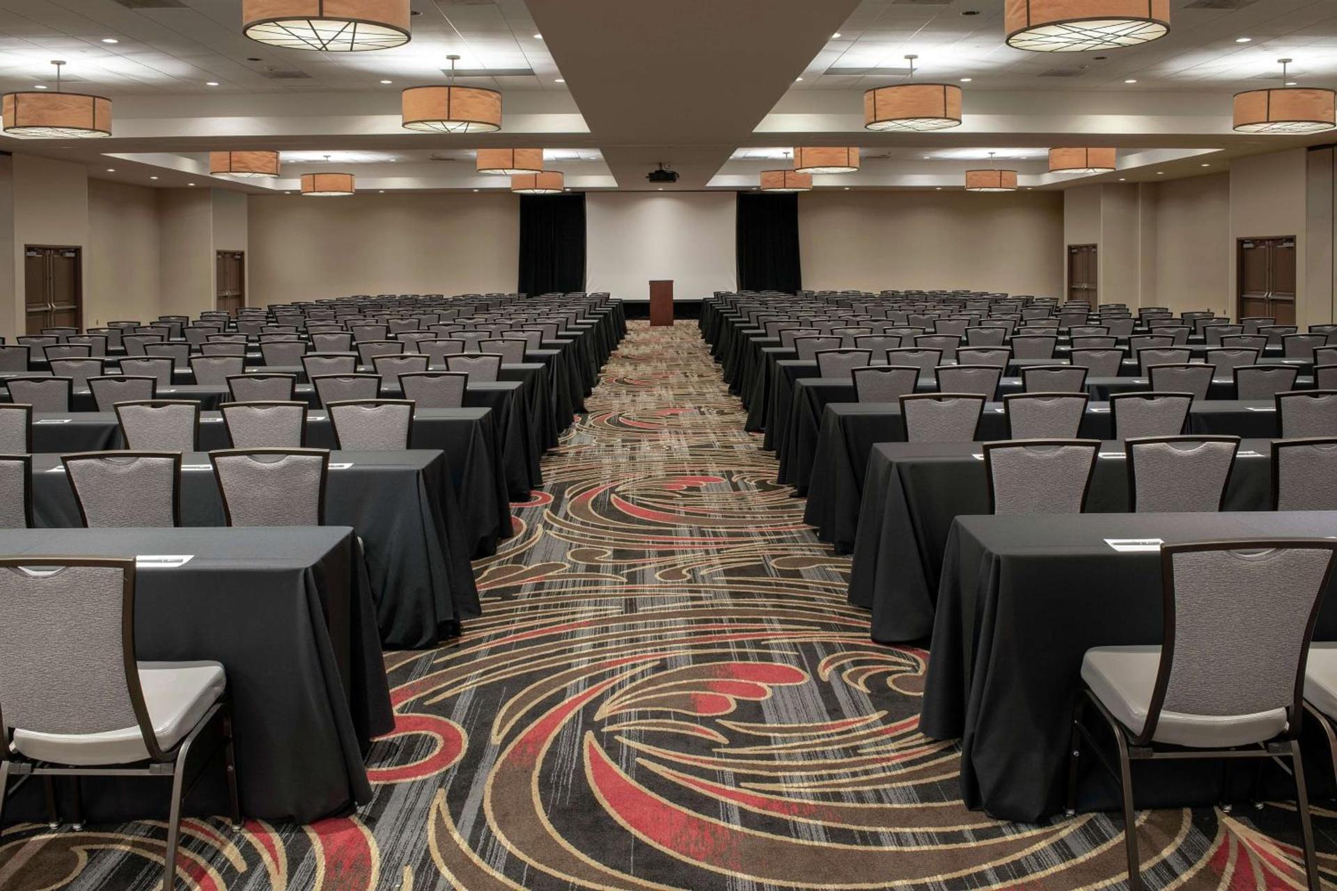 Embassy Suites by Hilton Birmingham Hoover photo 29