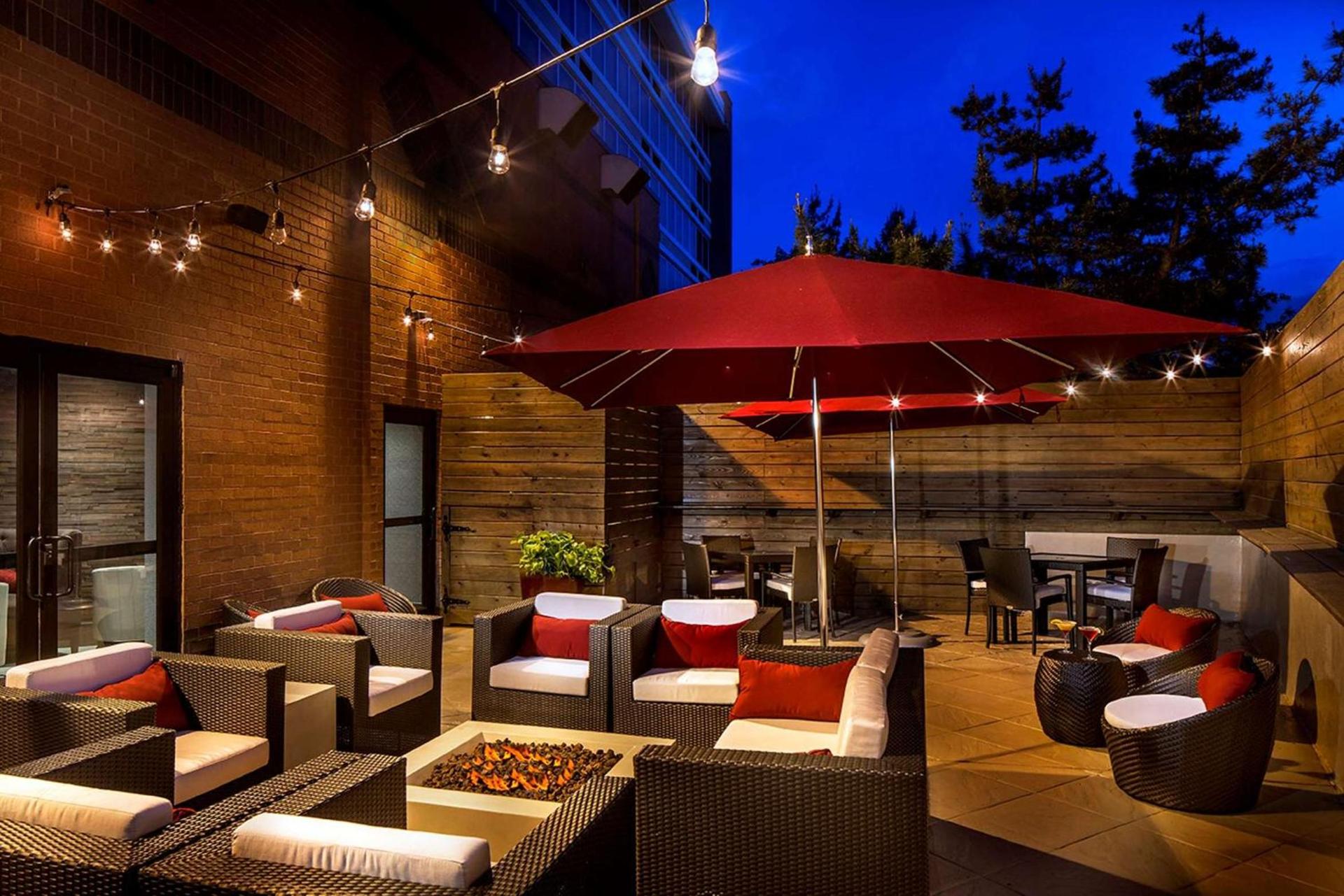 DoubleTree by Hilton Hotel Largo Washington DC photo 2