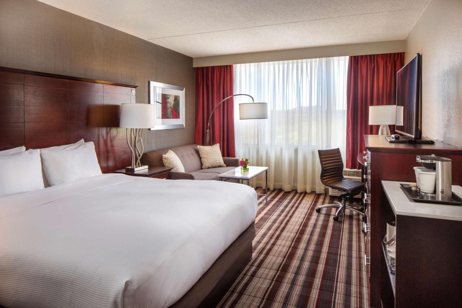 DoubleTree by Hilton Hotel Largo Washington DC photo 17