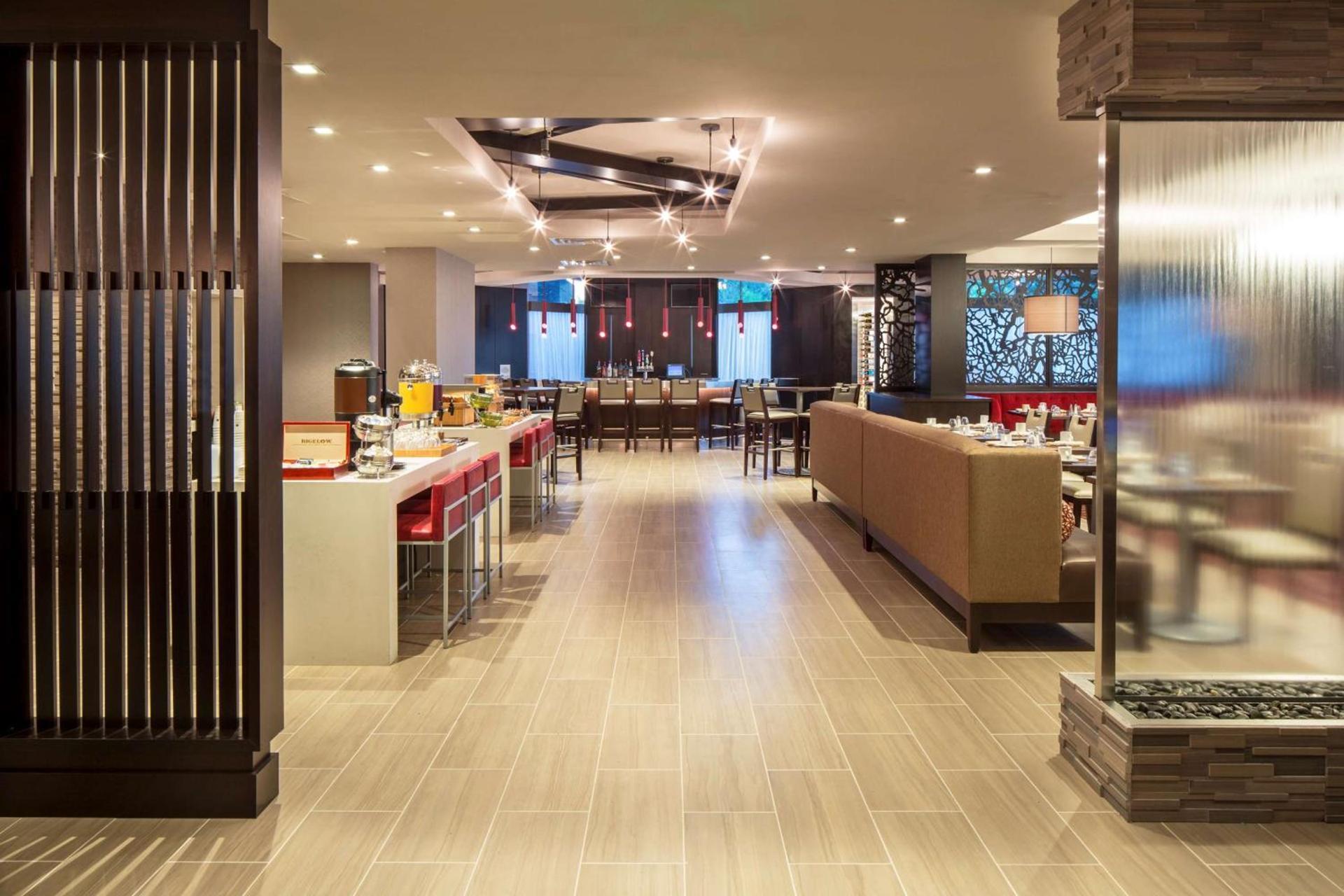 DoubleTree by Hilton Hotel Largo Washington DC photo 29