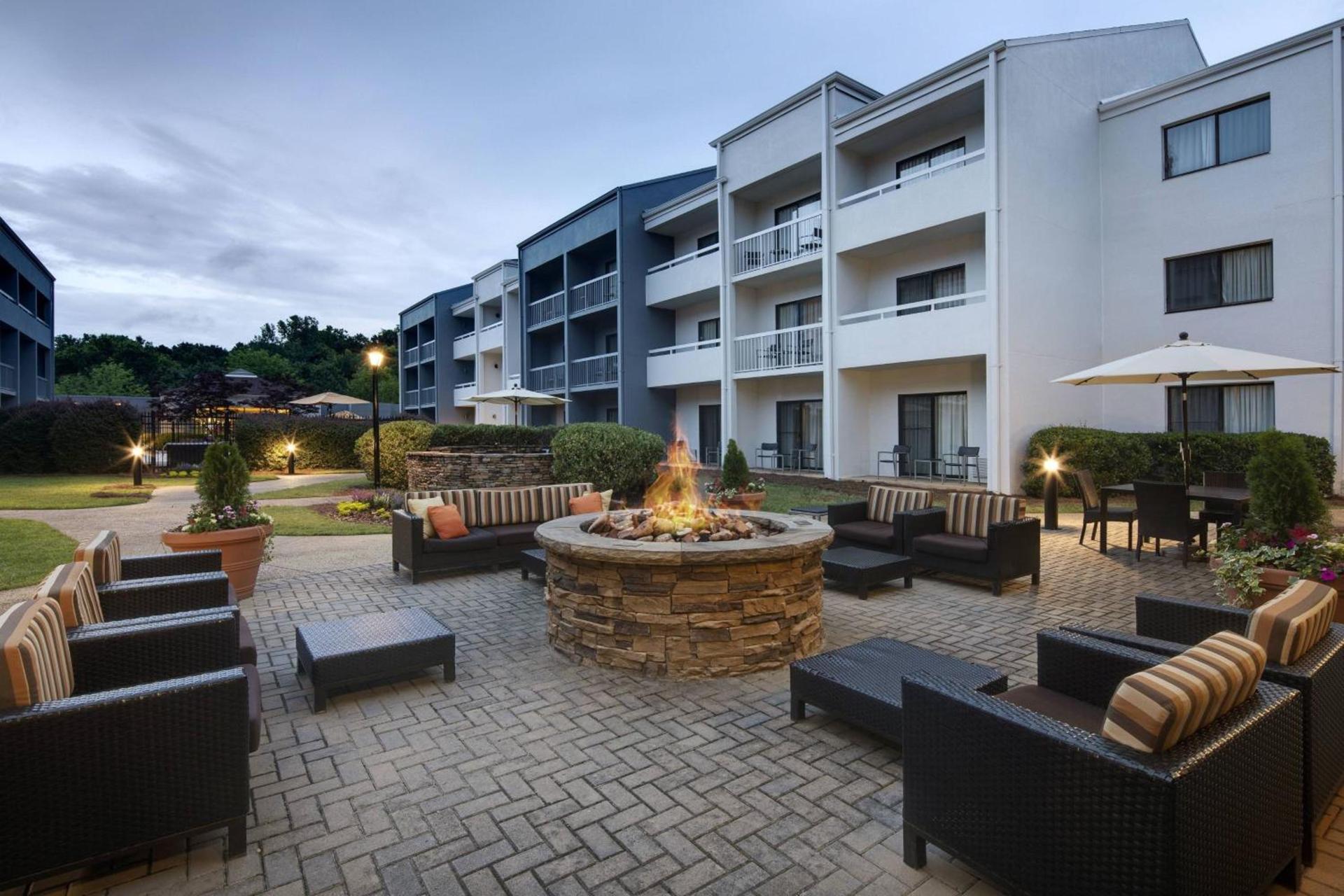 Courtyard Atlanta Marietta/I-75 North photo 26