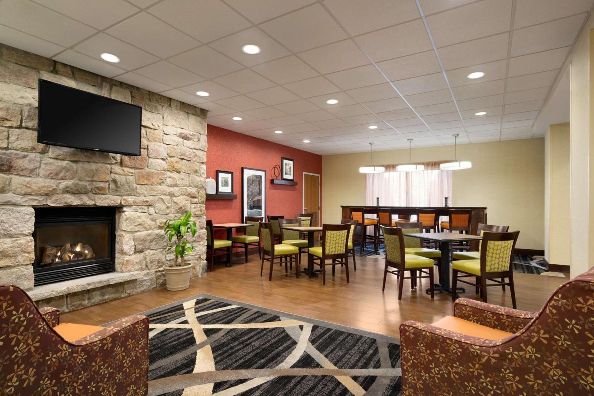 Hampton Inn Lehighton - Jim Thorpe photo 5