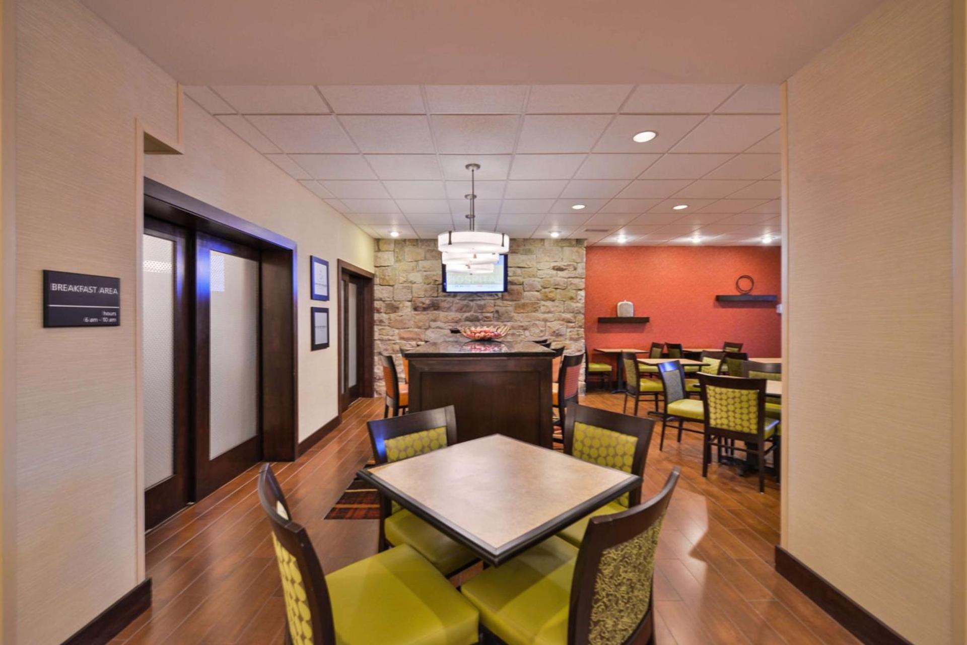 Hampton Inn Lehighton - Jim Thorpe photo 7