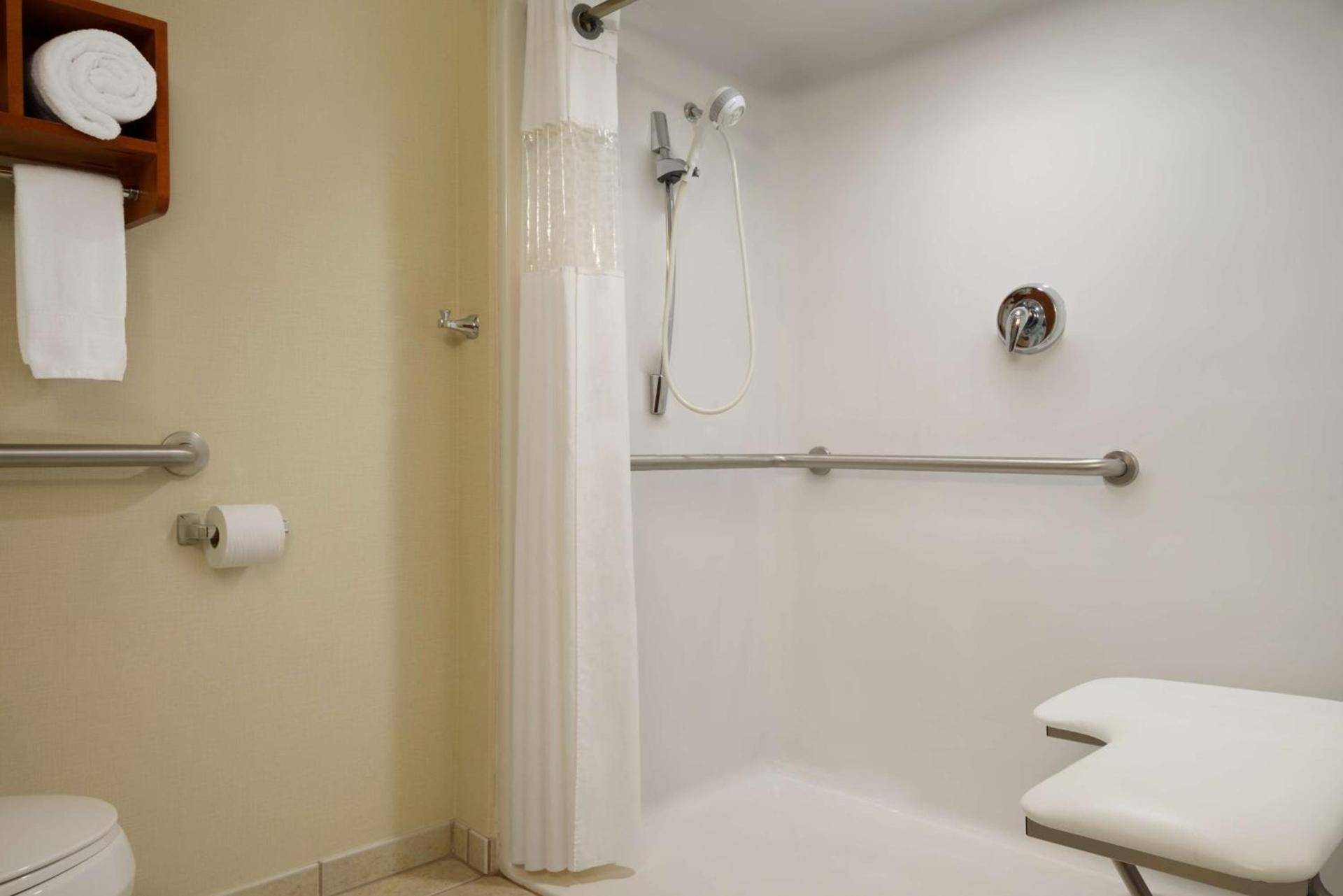Hampton Inn Lehighton - Jim Thorpe photo 20