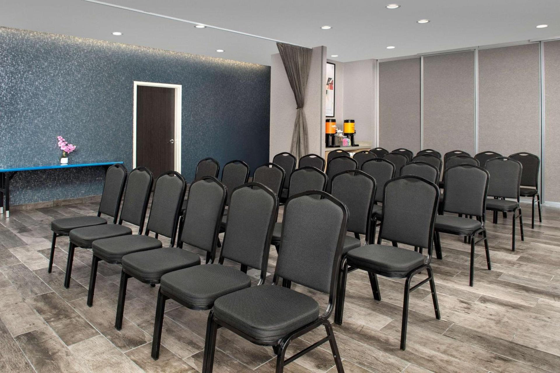 Home2 Suites By Hilton Murfreesboro photo 40