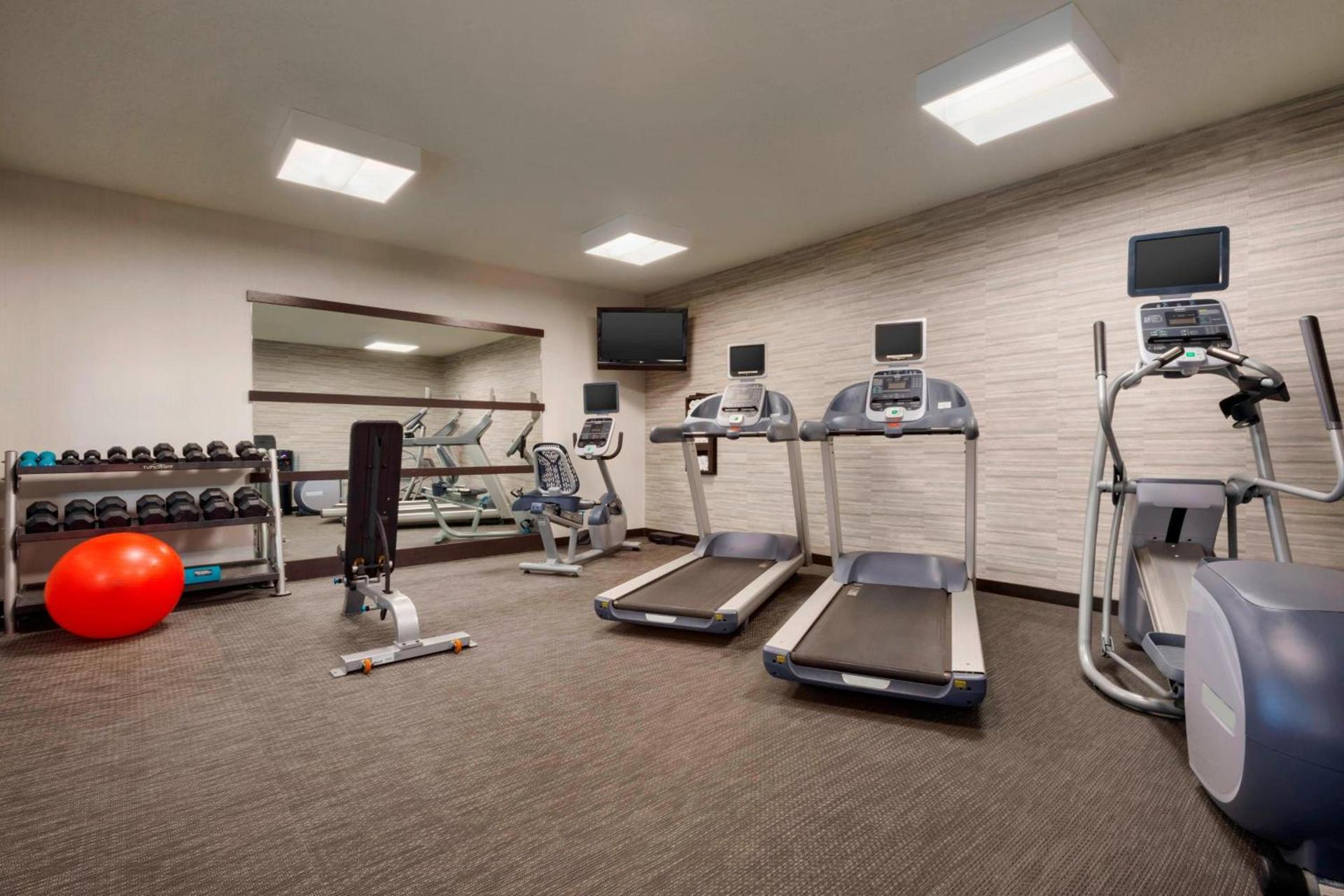 Courtyard Akron Fairlawn photo 28