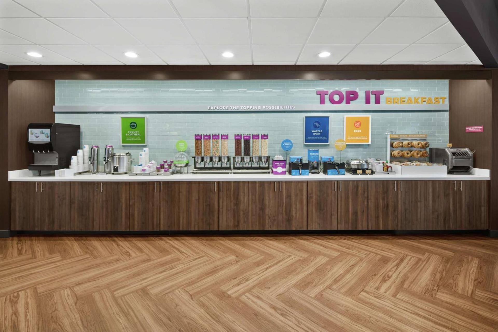 Tru By Hilton Savannah Midtown photo 12